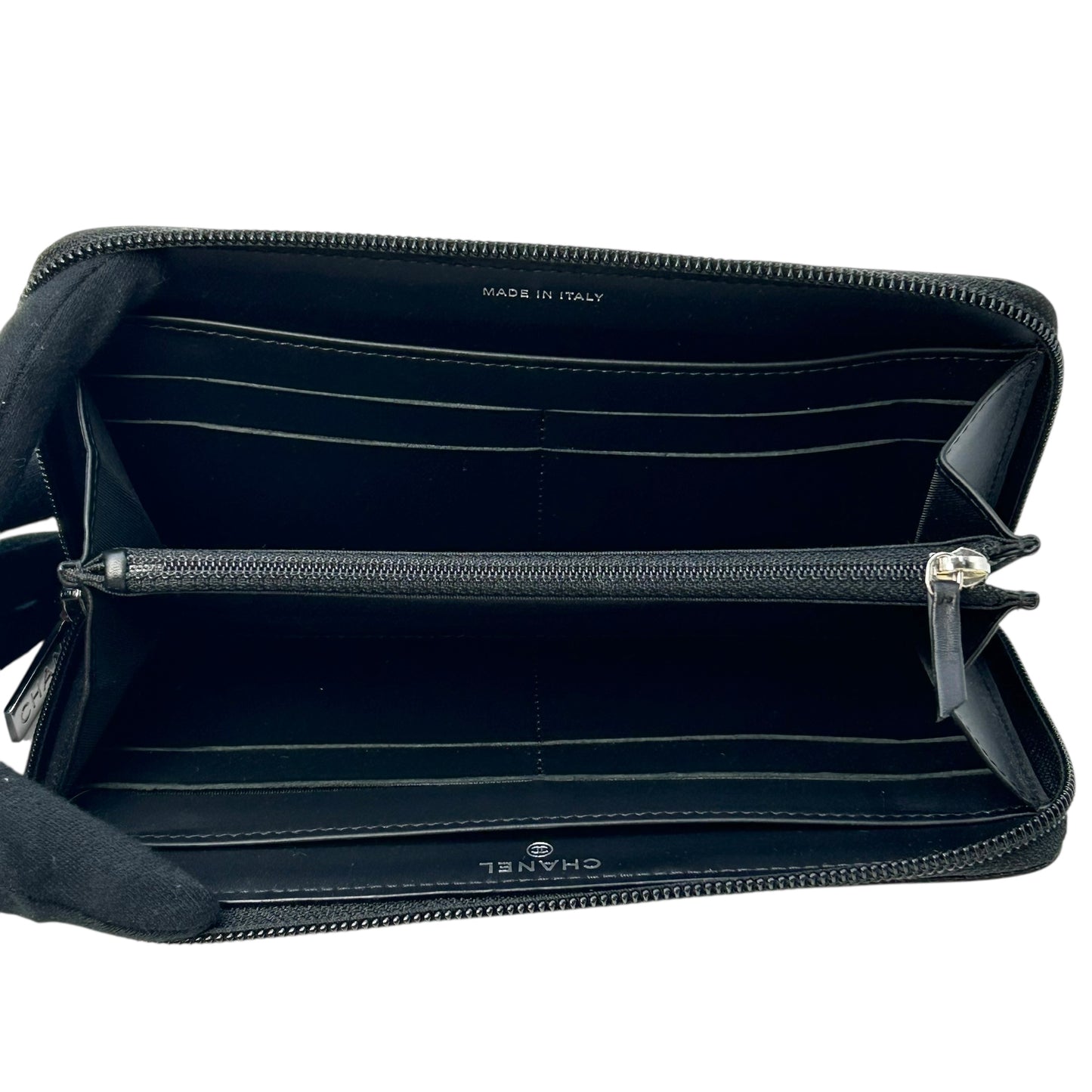 CHANEL Cocomark Caviar skin Zip longwallet