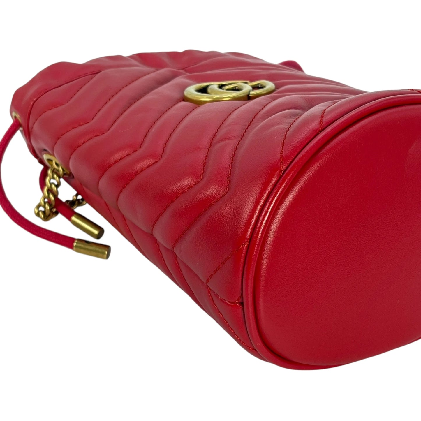 GUCCI GG Marmont Mini Bucket Bag - Red