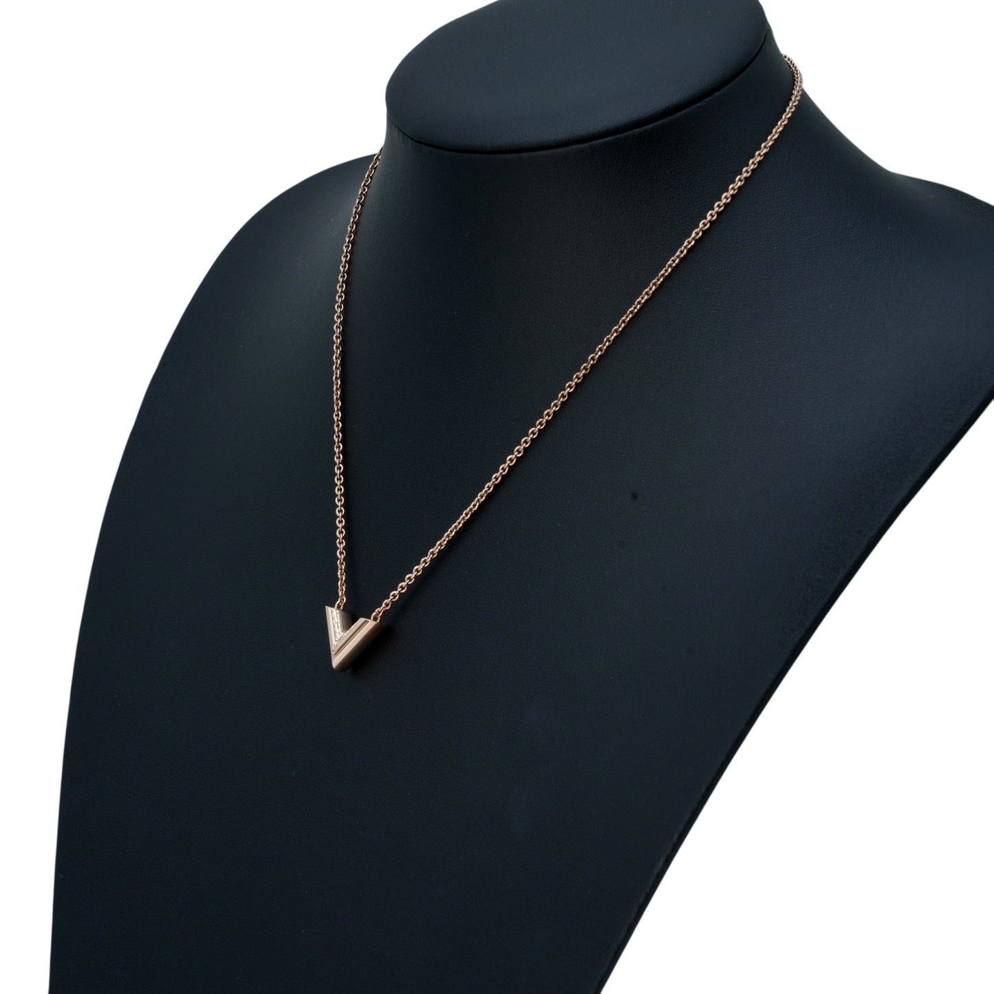 Louis Vuitton Essential V Necklace Rose Gold