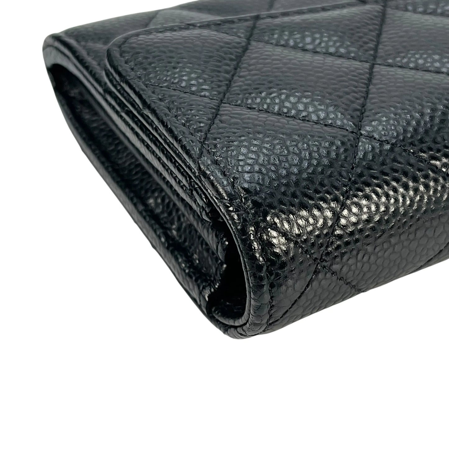 CHANEL Materasse Classic Caviarskin - Black