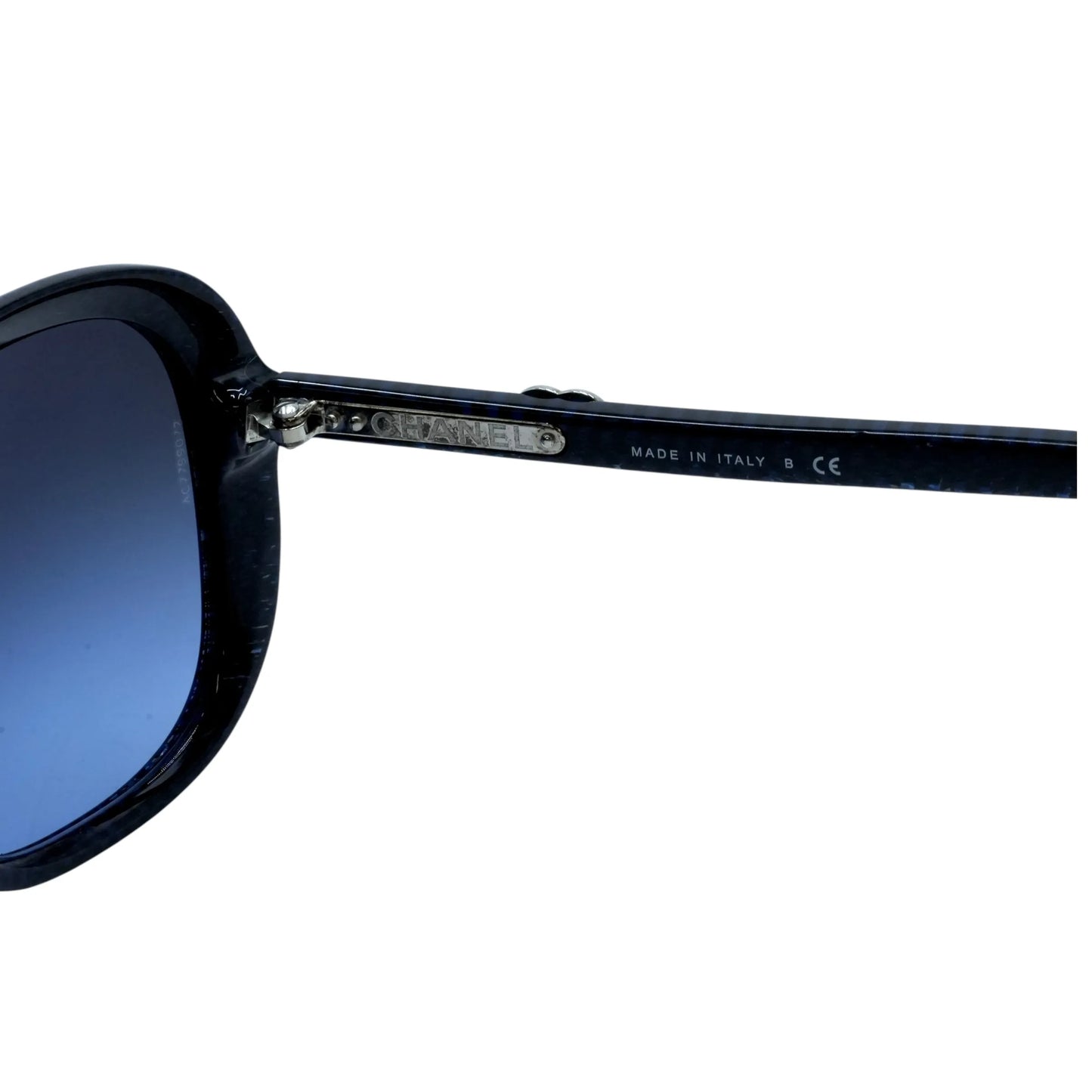 CHANEL CC Logo Blue Frame Sunglasses - Blue - 34485