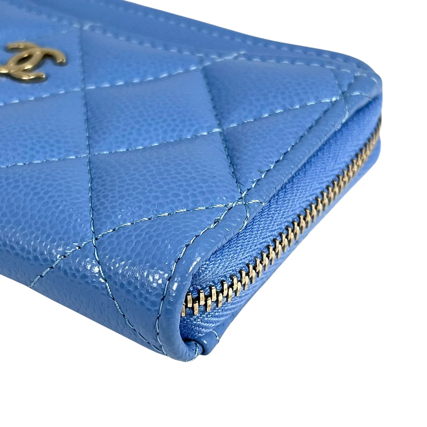 CHANEL Caviarskin Classic Zipped Coin Case - Blue