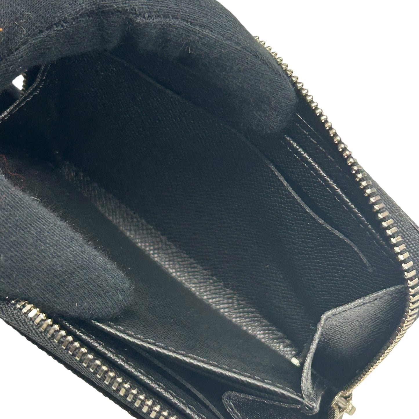 Louis Vuitton zippy Coin Puese
