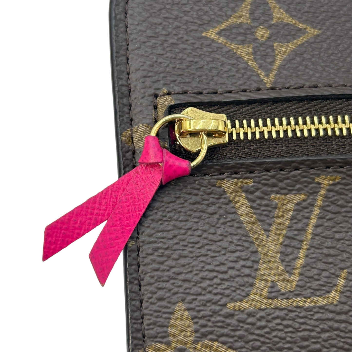 Louis Vuitton Monogram Pochette Week End Chain Wallet - Brown