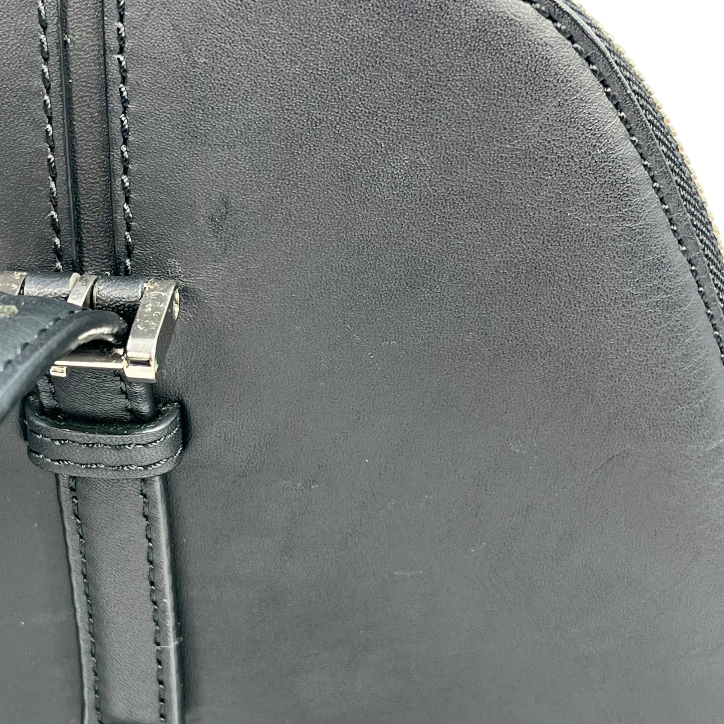BURBERRY Leather Hand Bag - Black