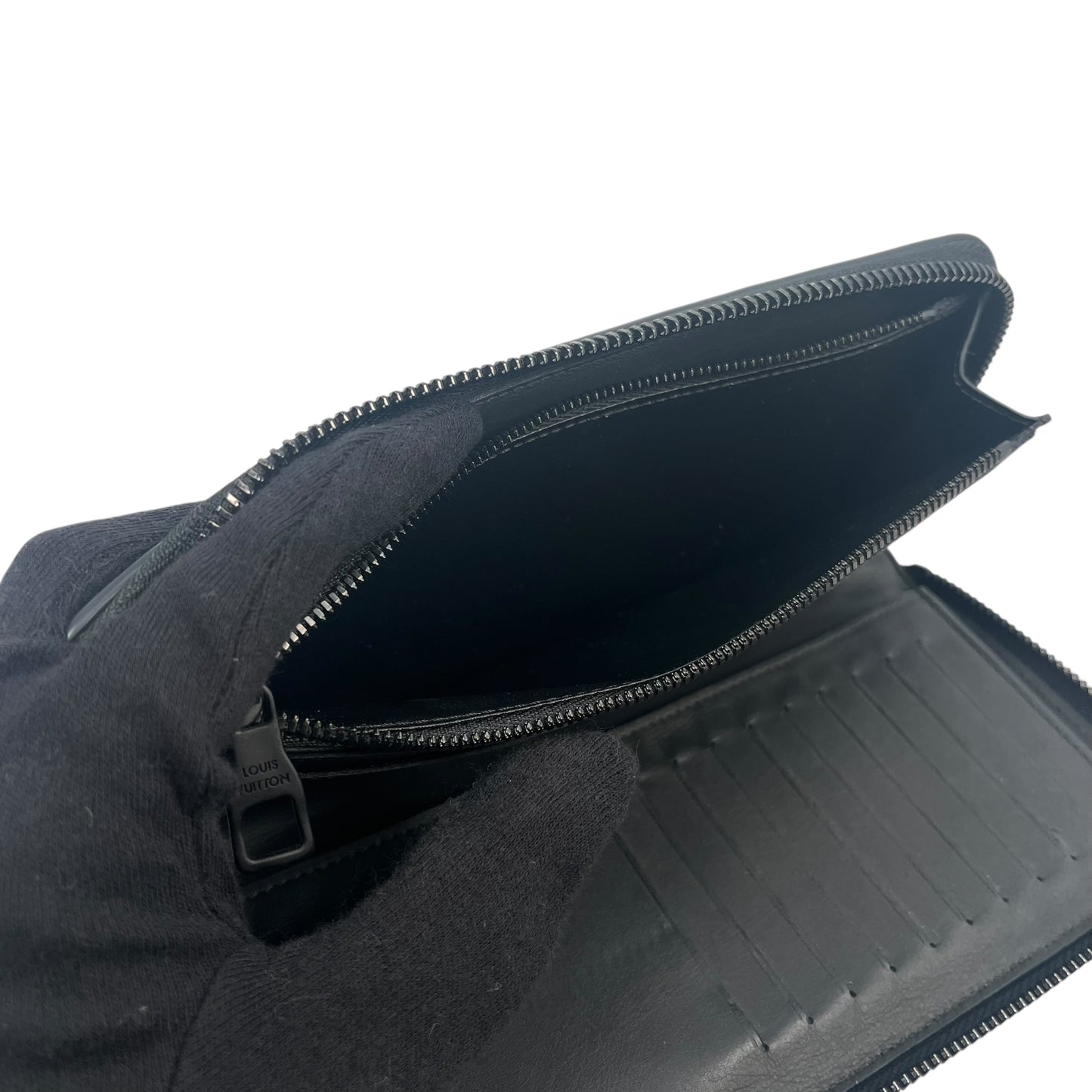 Louis Vuitton Zippy Long Wallet Vertical - Black