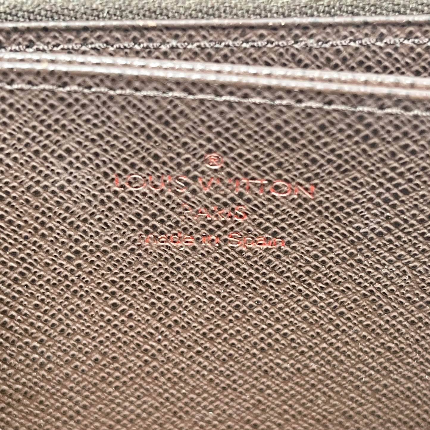 Louis Vuitton Damier Graphite Zippy Long Wallet - Brown - CA2187