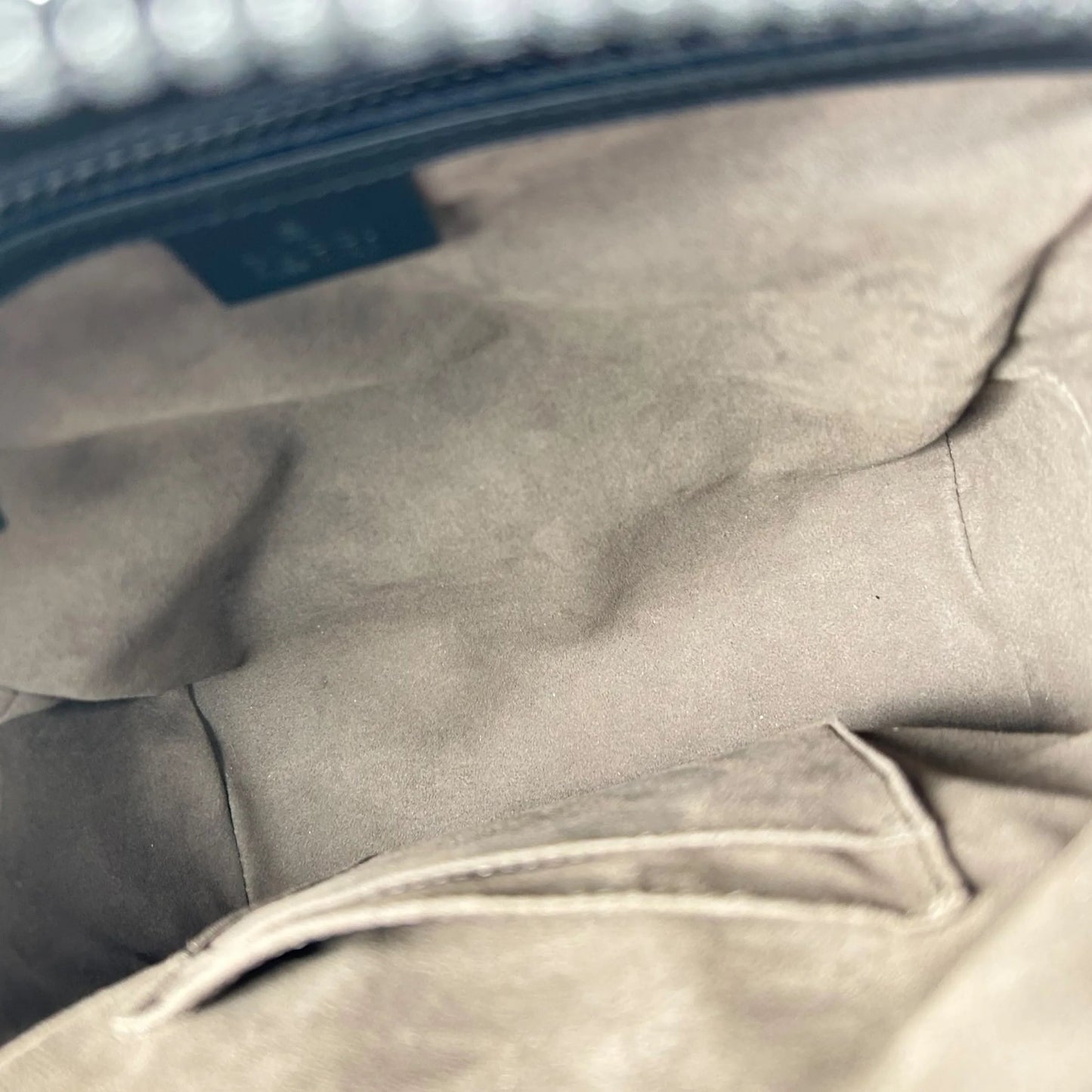 GUCCI GG Supreme Canvas Small Backpack - Beige Black