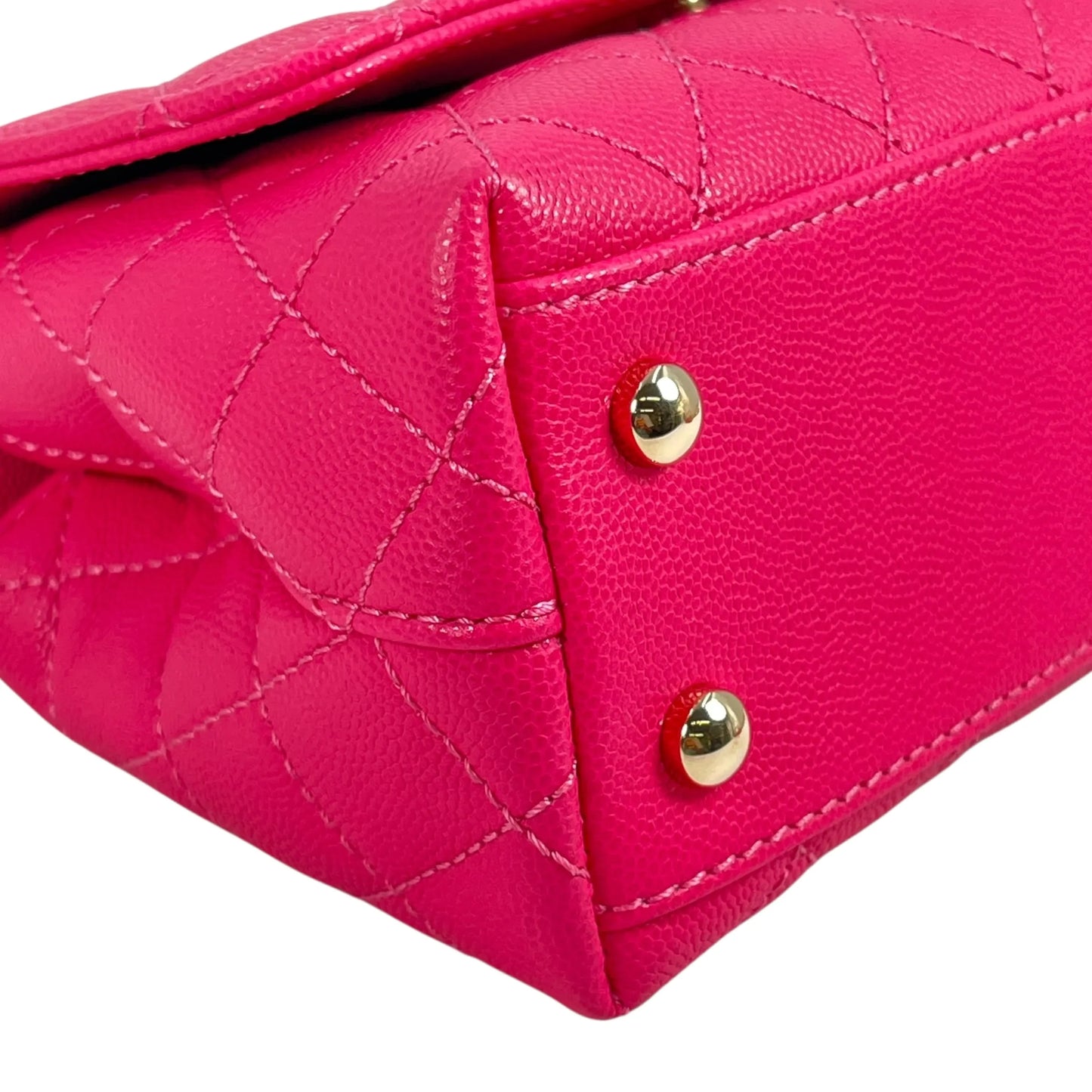 CHANEL Coco Handle 19XXS Caviar Skin Hand Bag - Pink