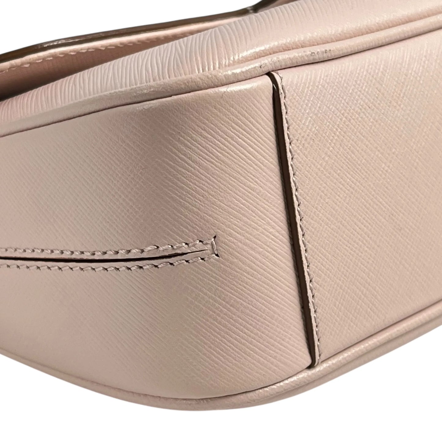 Ferragamo Gancini Hand Bag - Pink
