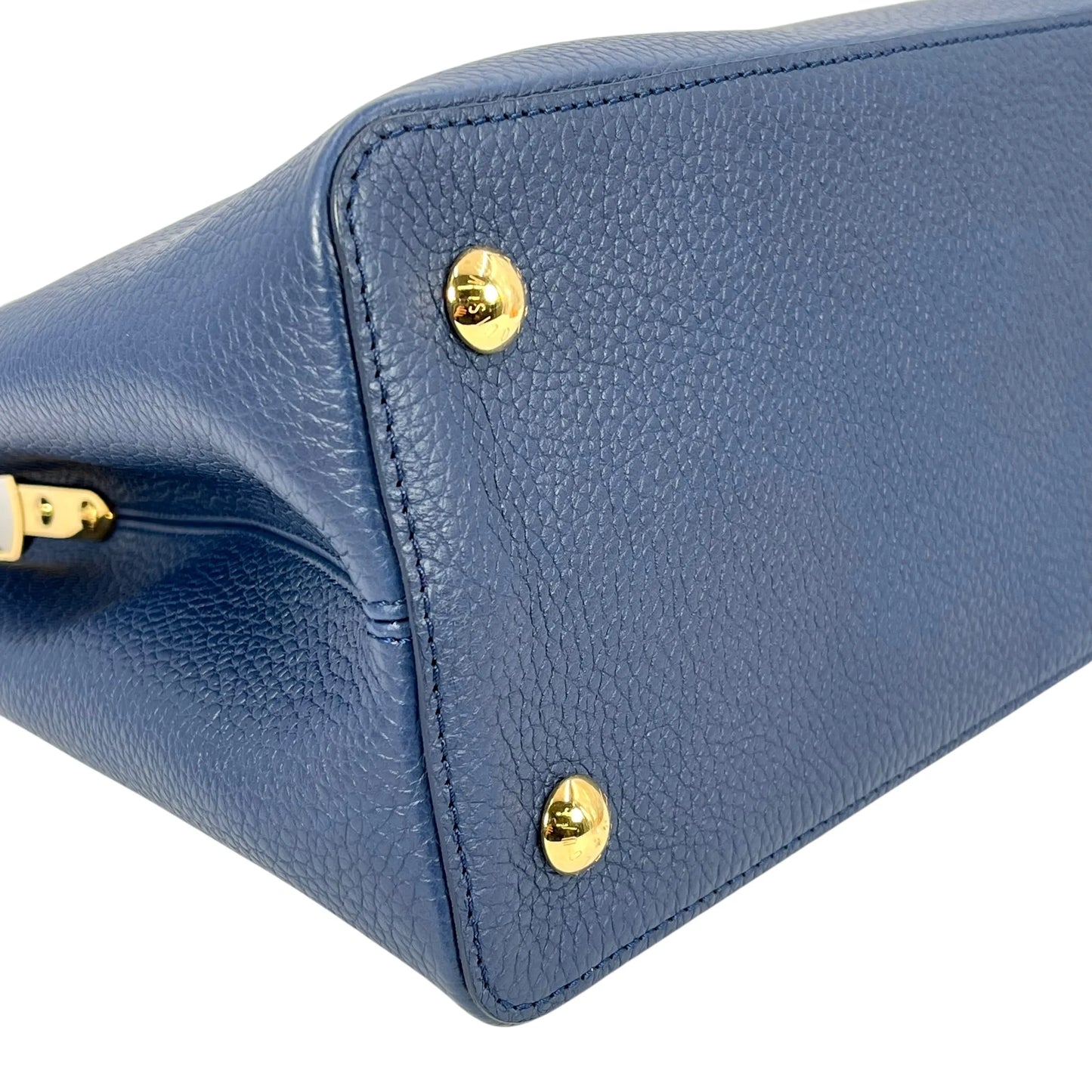 Louis Vuitton Capucines MM Taurillon Leather Hand Bag - Navy Blue