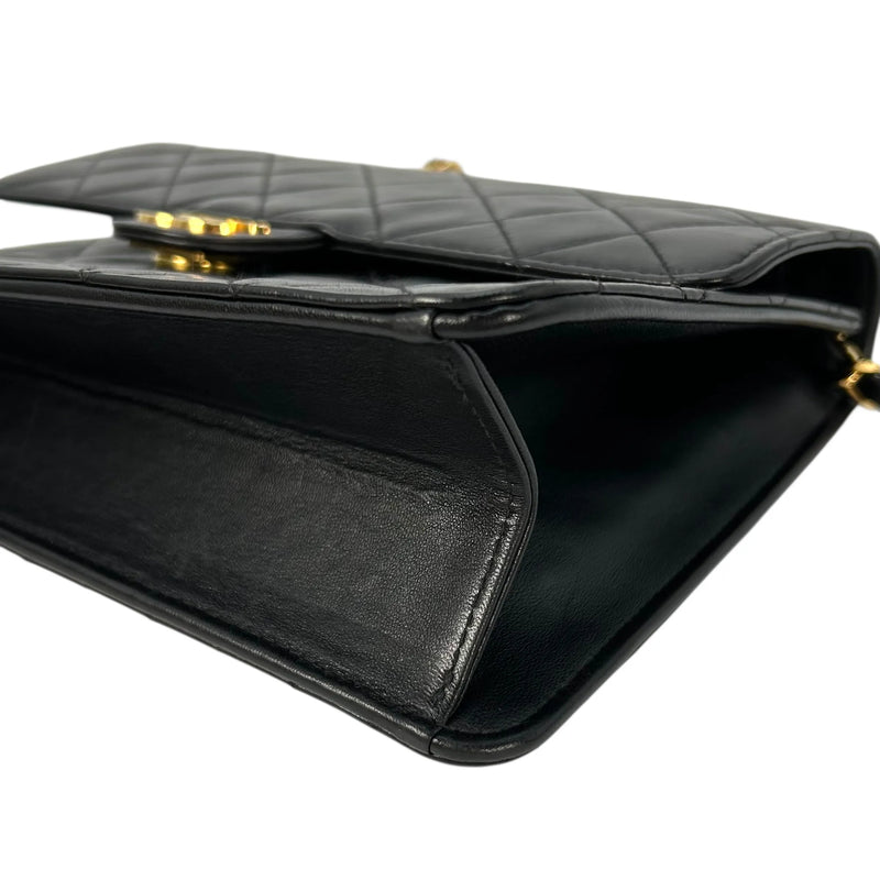 CHANEL Matelasse Lambskin Chain Shoulder Bag - Black