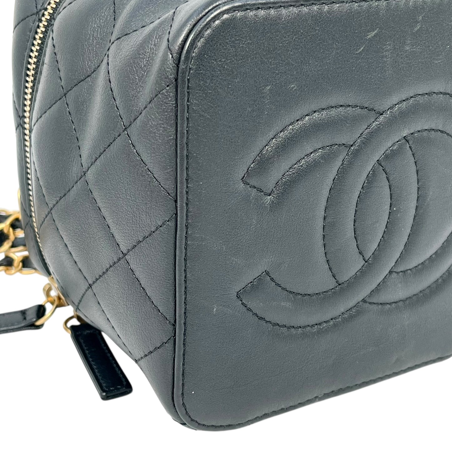 CHANEL Matelasse Small Vanity Chain Shoulder Bag
