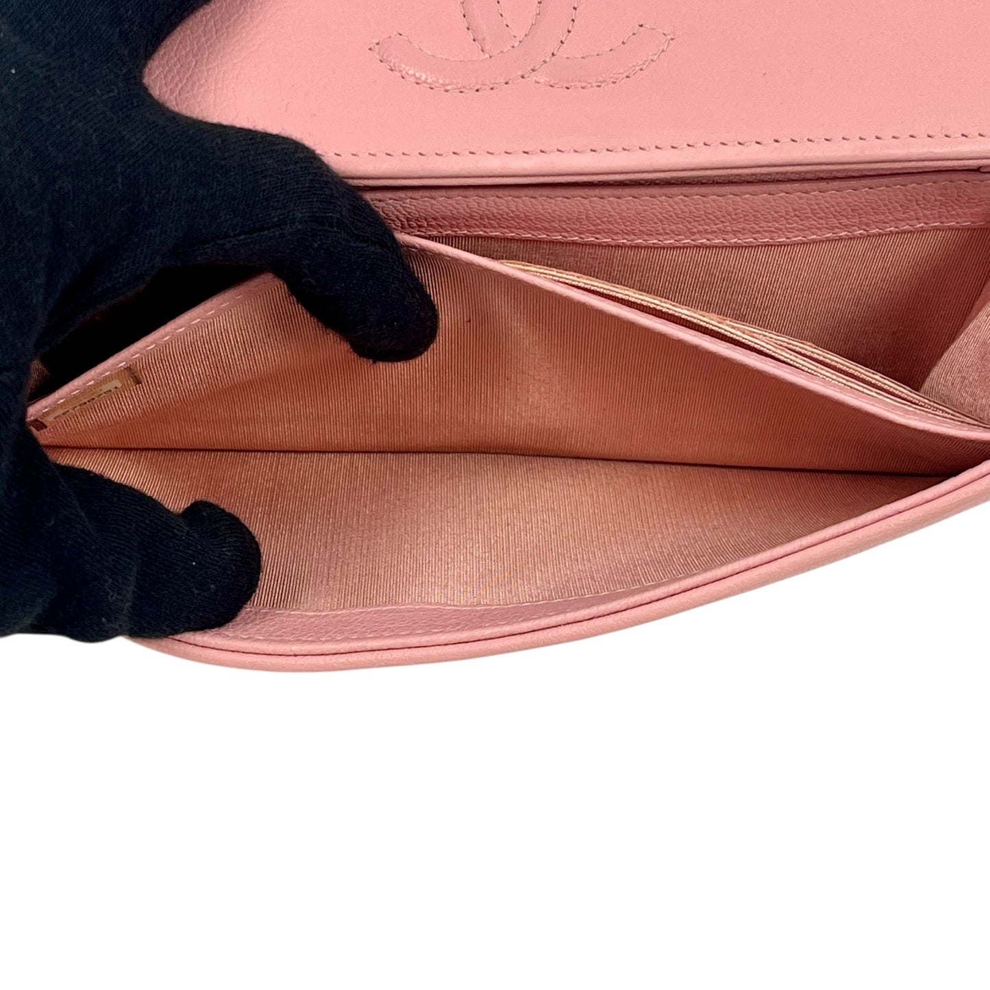 CHANEL Caviar Skin Bi-Fold Long Wallet - Pink