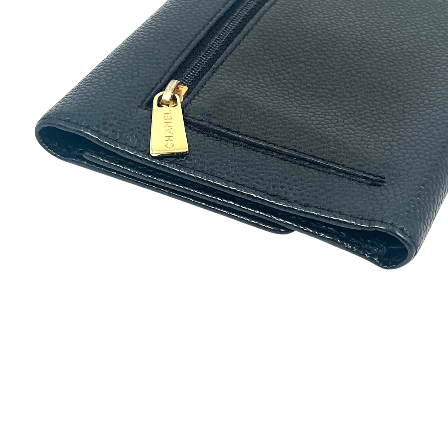 CHANEL Coco Mark Compact Wallet - Black