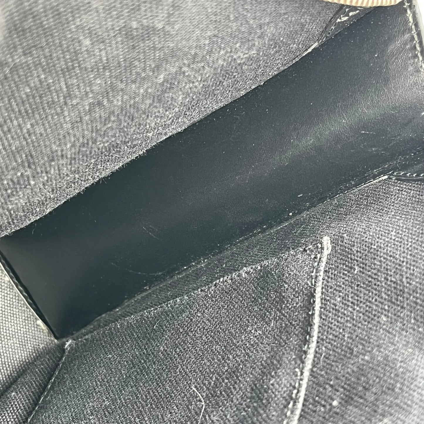 GUCCI GG Supreme Web Clutch Bag - Black