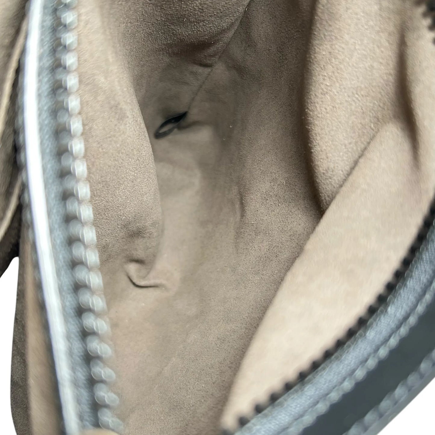 GUCCI GG Supreme Canvas Small Backpack - Beige Black