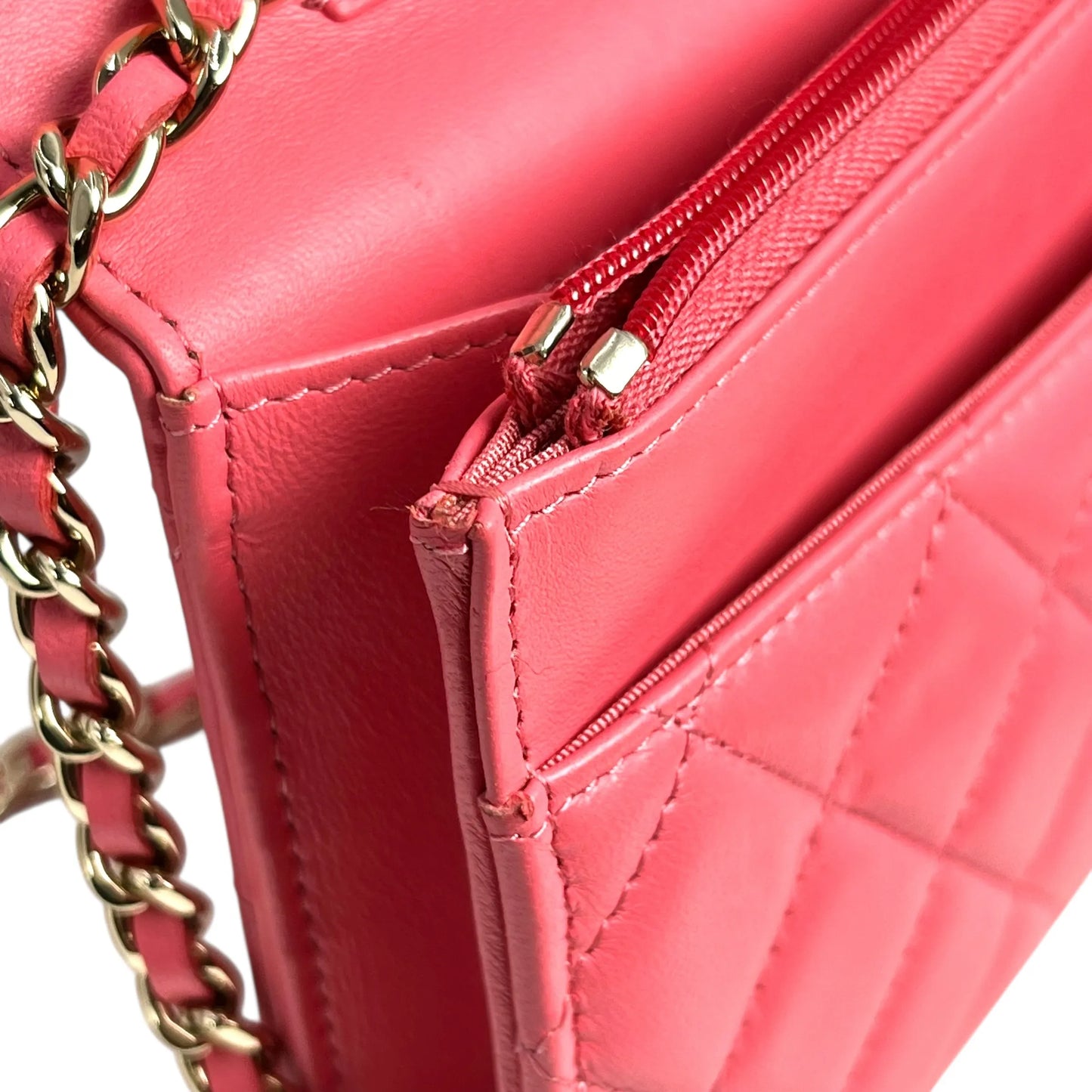 CHANEL Materasse Lamb Skin Chain Wallet - Pink