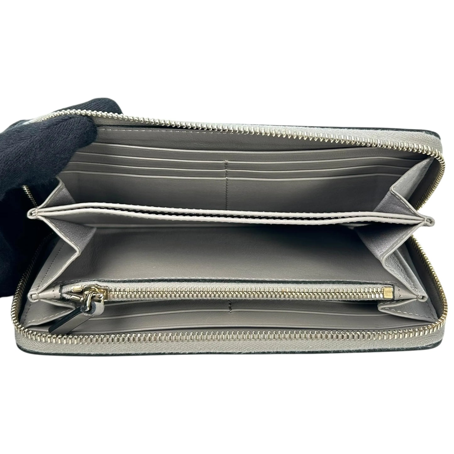 Valentino Rockstud Round Fastener Long Wallet - Gray