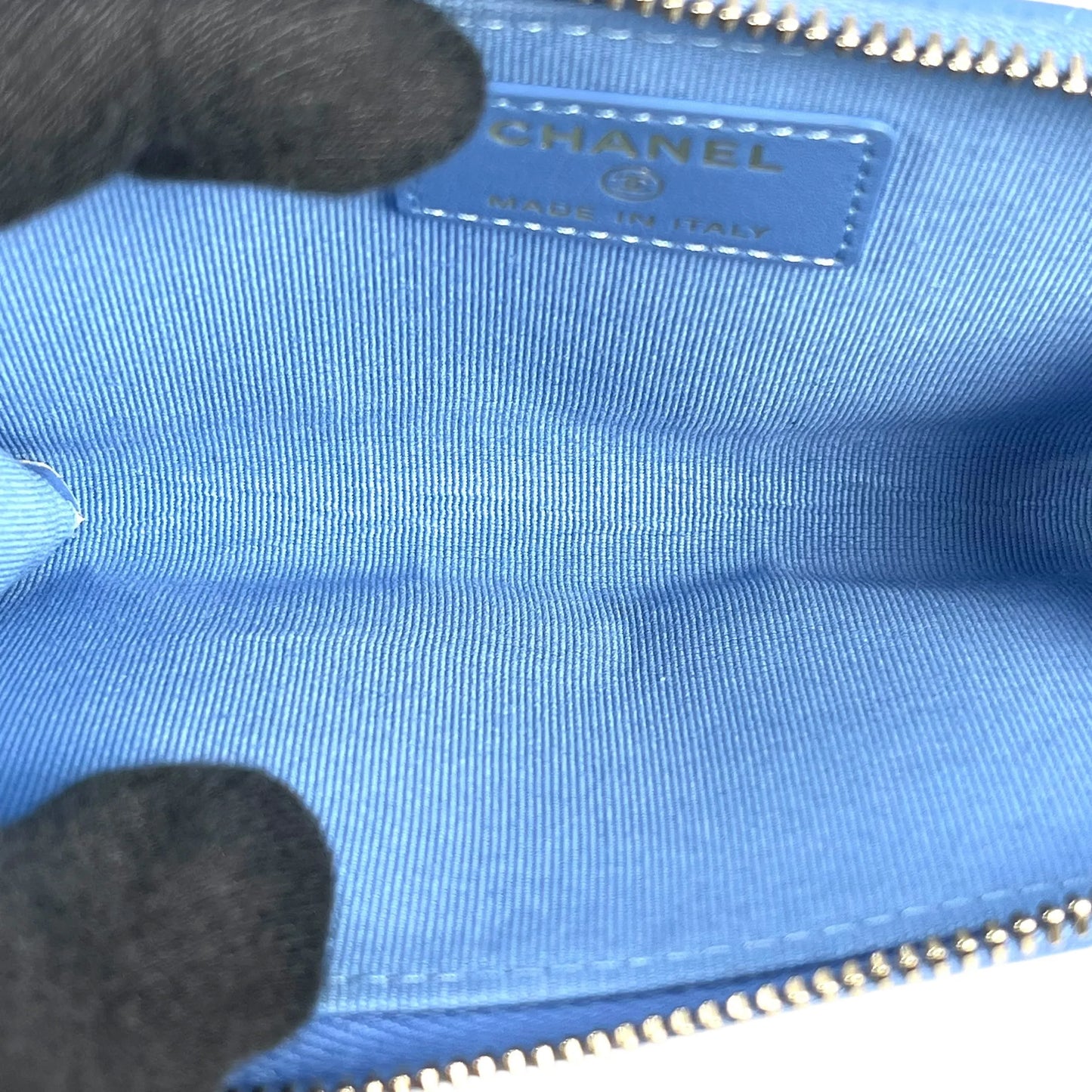 CHANEL Caviarskin Classic Zipped Coin Case - Blue