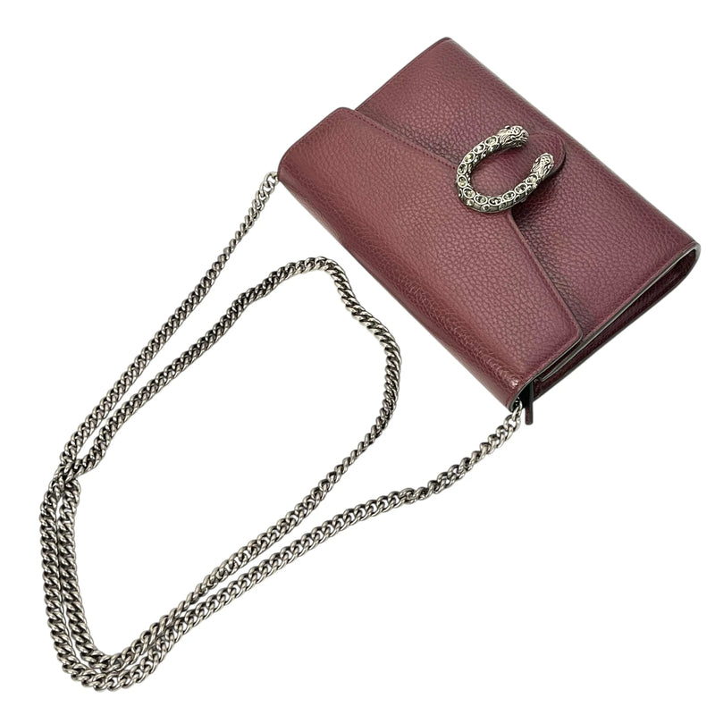 GUCCI Dionysus GG Supreme Chain Wallet - Red