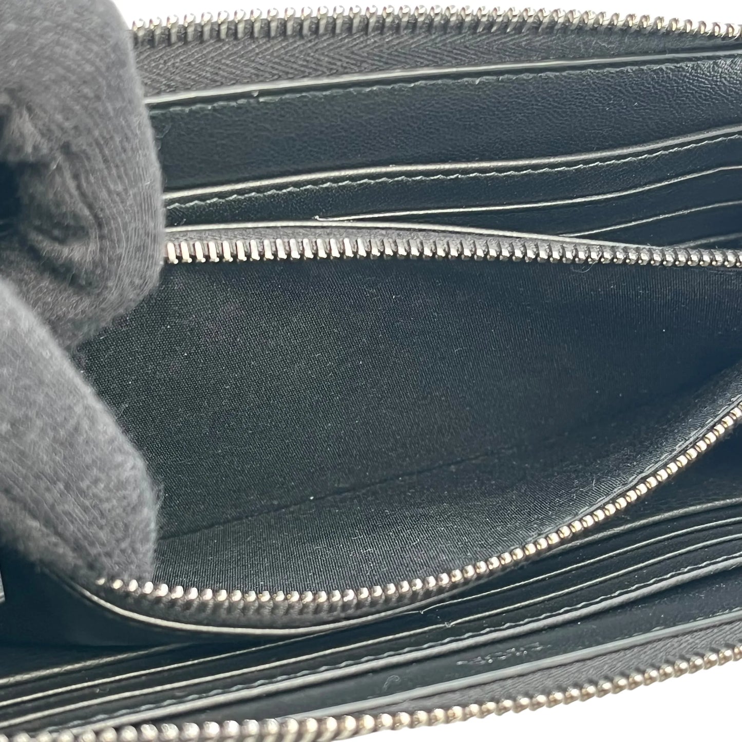 Dior CD Icon Round Zipper Long Wallet - Black