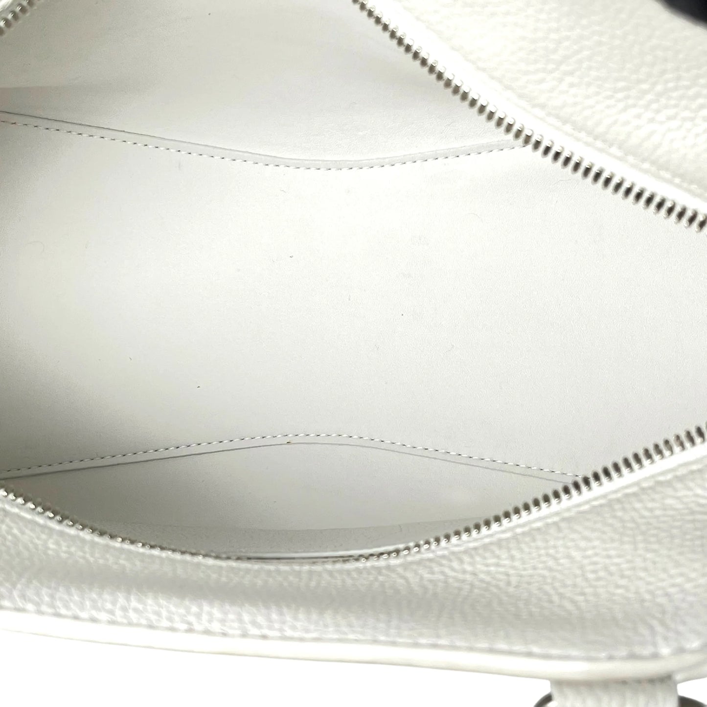 Balenciaga Neo Classic City Hand Bag - White
