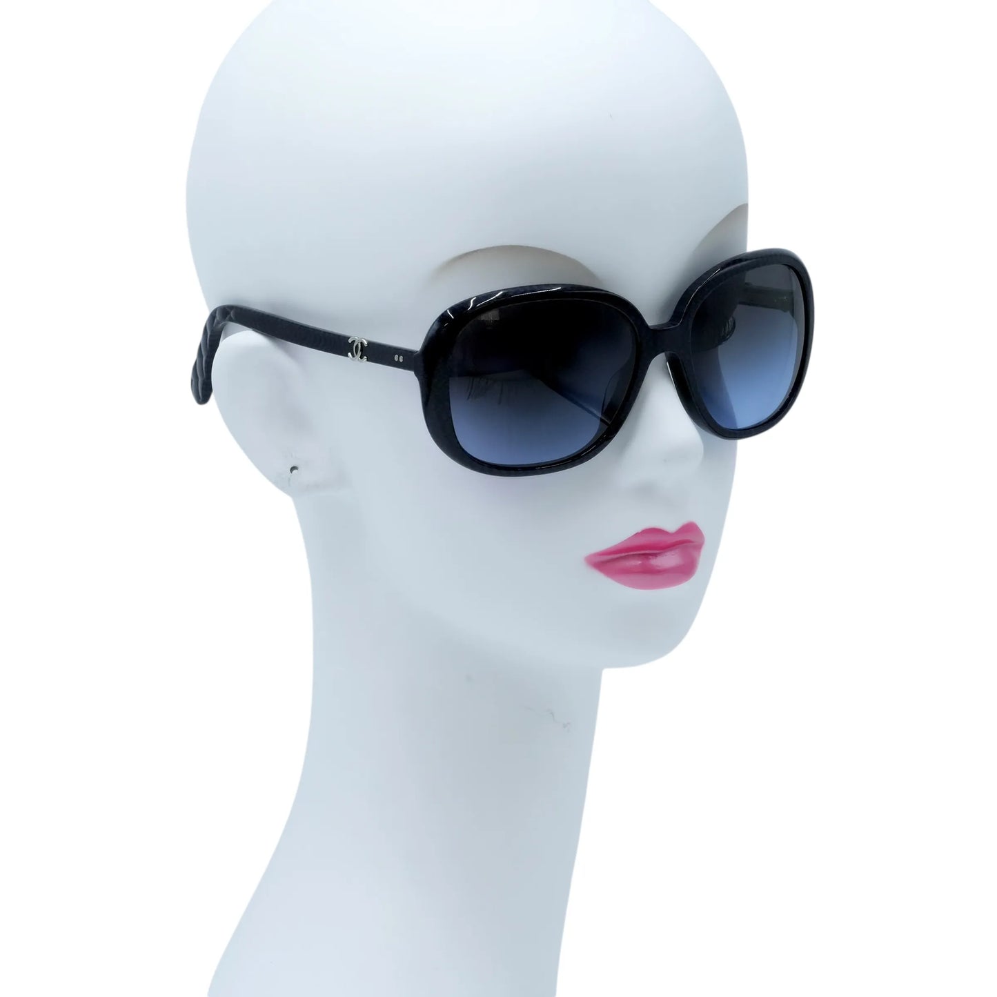 CHANEL CC Logo Blue Frame Sunglasses - Blue - 34485