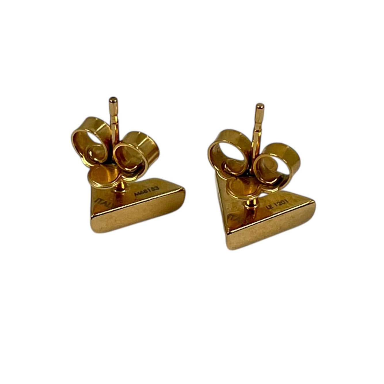 Louis Vuitton Essential V Earring GP