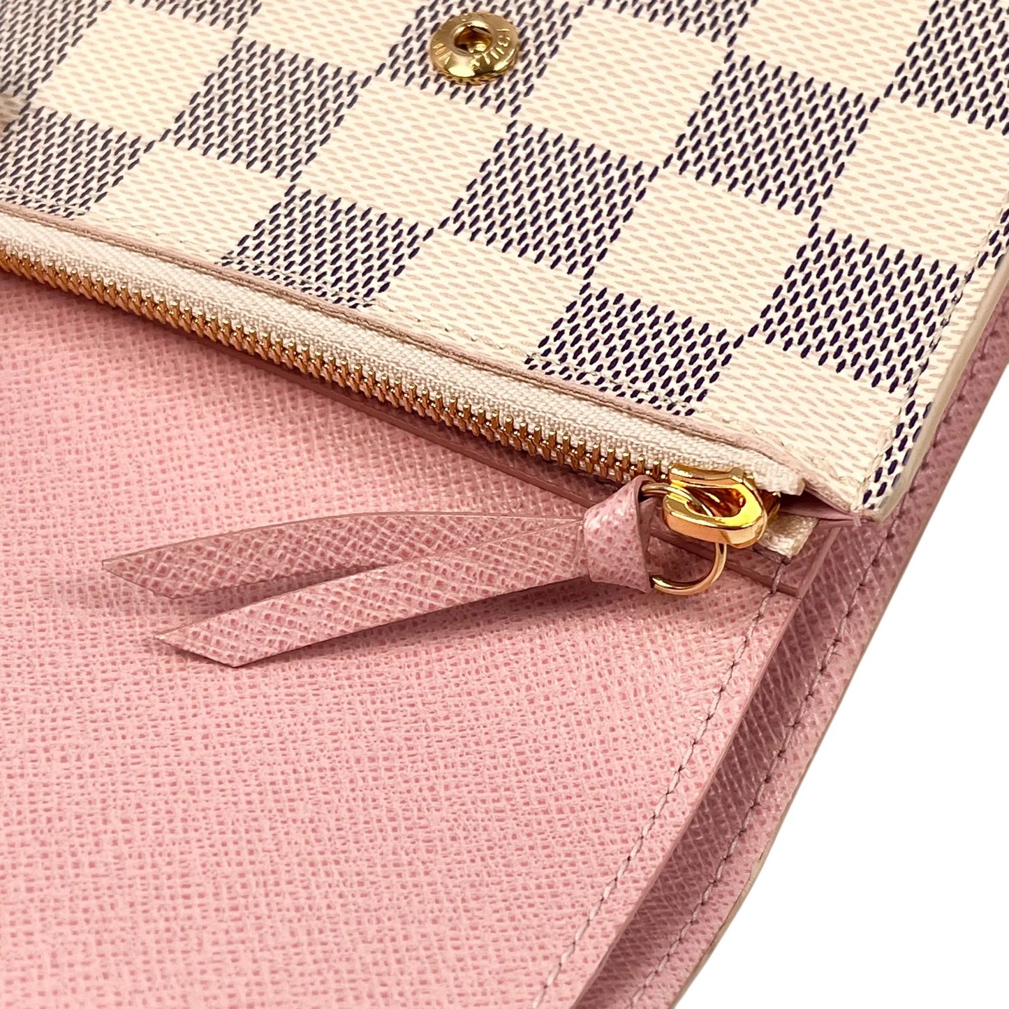 Louis Vuitton Damier Portefeuille VIctorine Compact Wallet - White