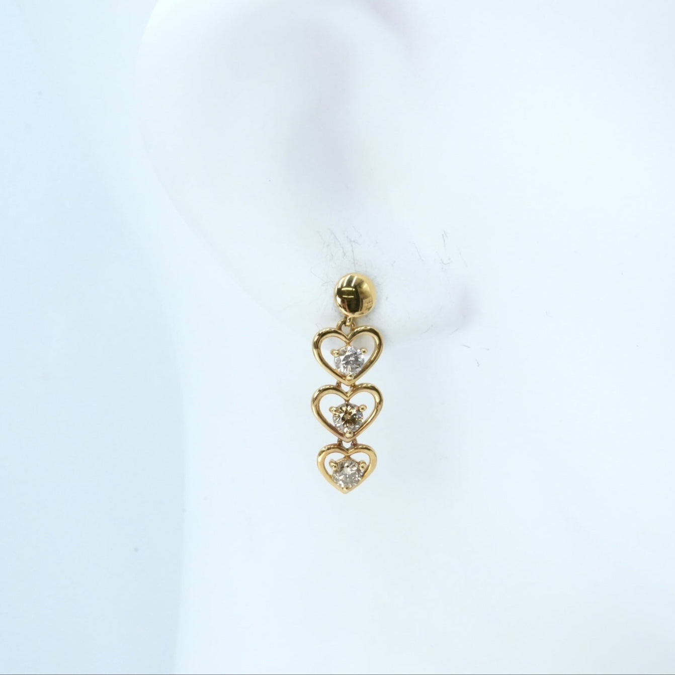 K18 Yellowgold Triple Heart Diamond 1.000cts Earring