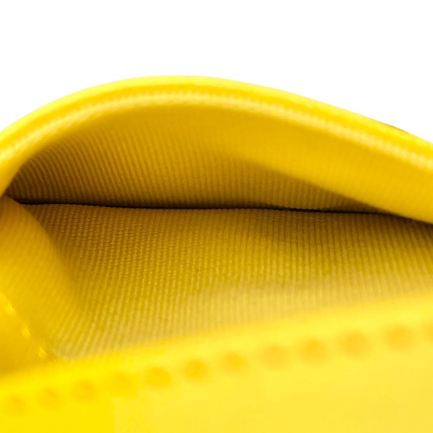 CHANEL Materasse Small Compact Wallet - Yellow