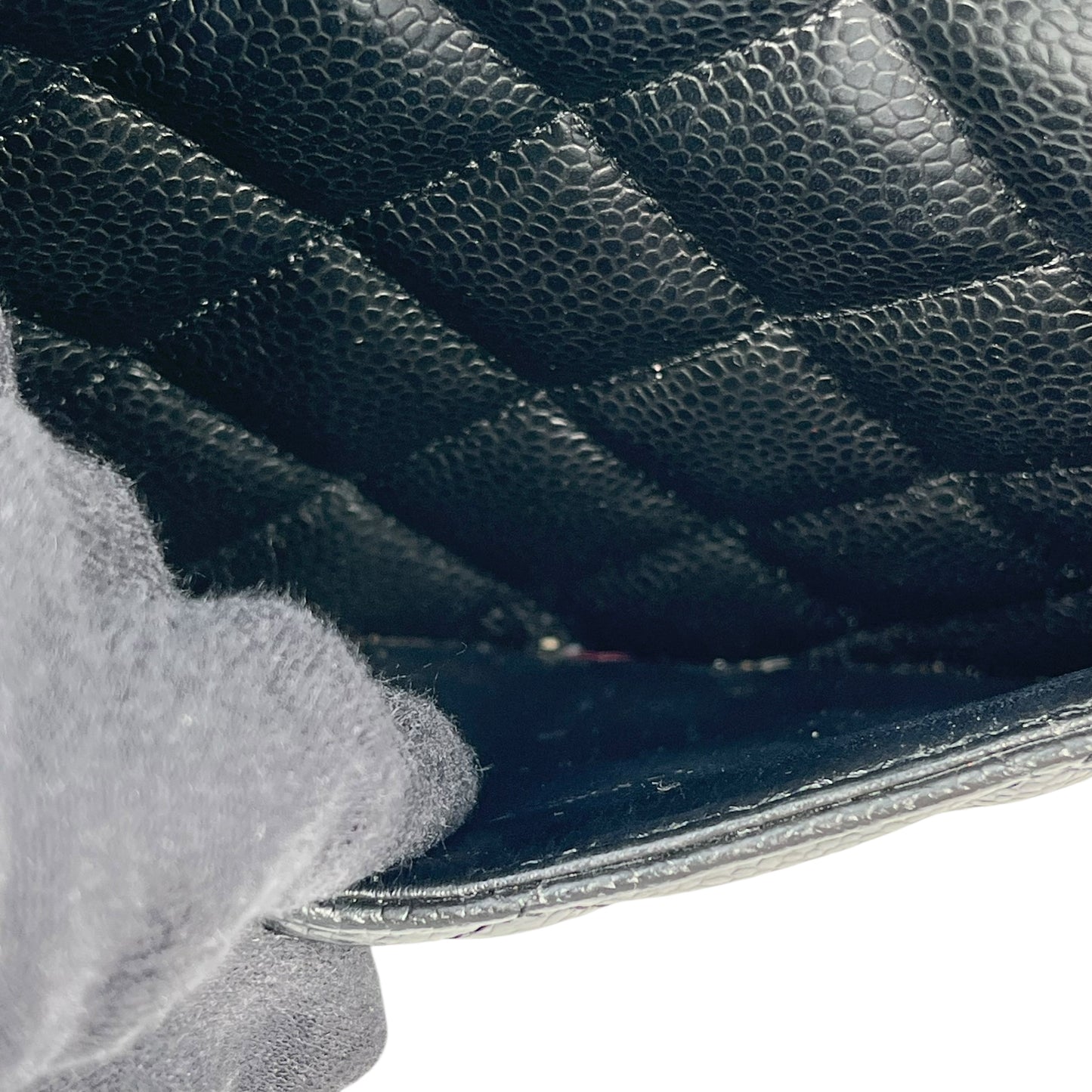 CHANEL Caviar Skin Matelasse Chain Shoulder Bag - Black