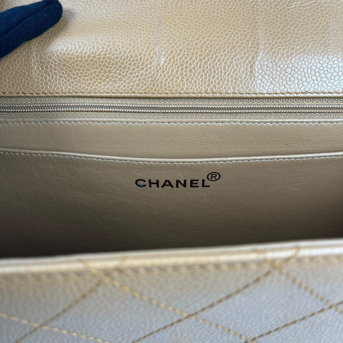 CHANEL Matelasse 30 Caviar Skin Gold Hardware Shoulder Bag - Beige Brown