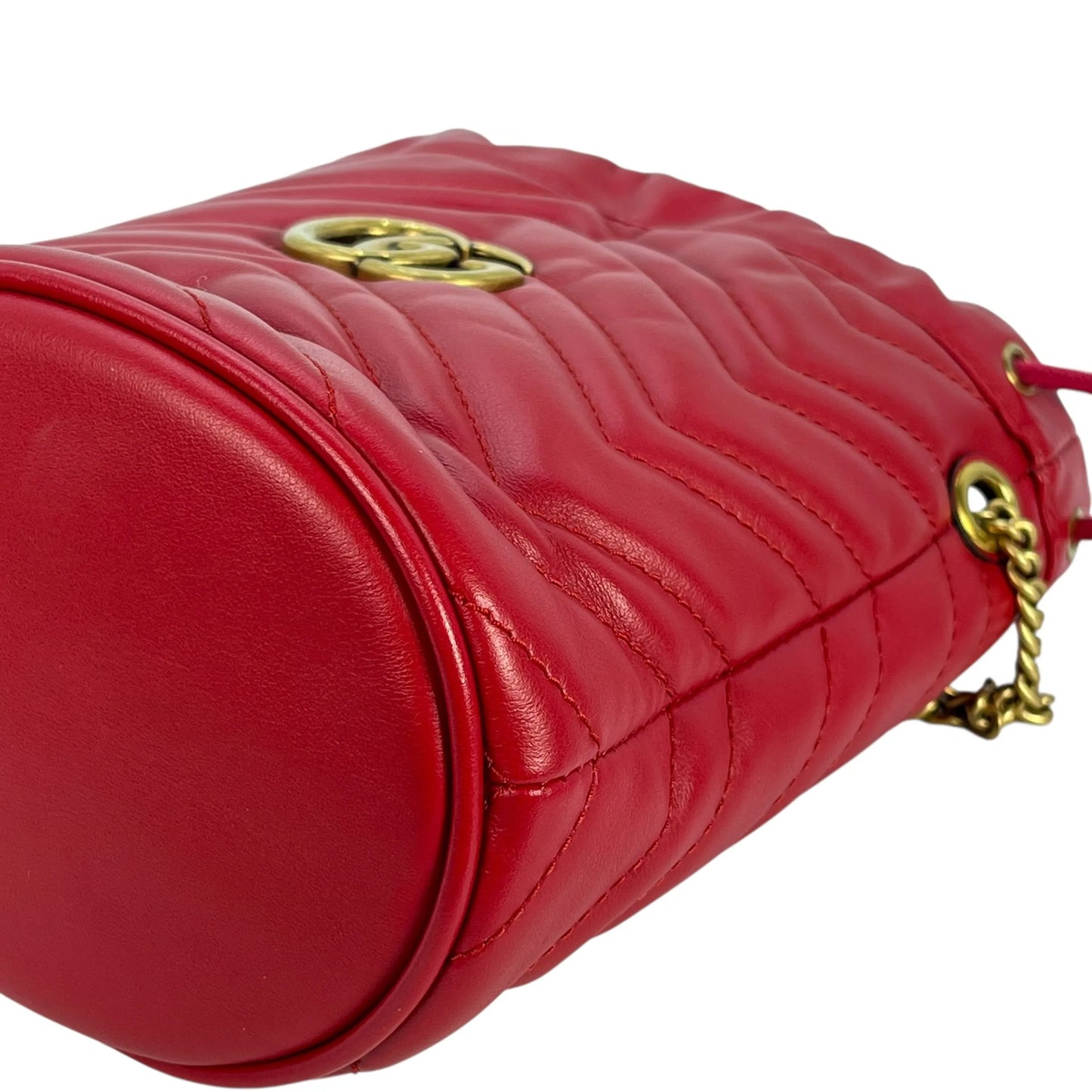 GUCCI GG Marmont Mini Bucket Bag - Red
