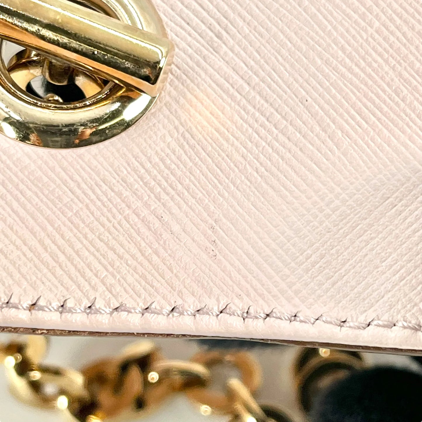 Ferragamo Gancini Hand Bag - Pink