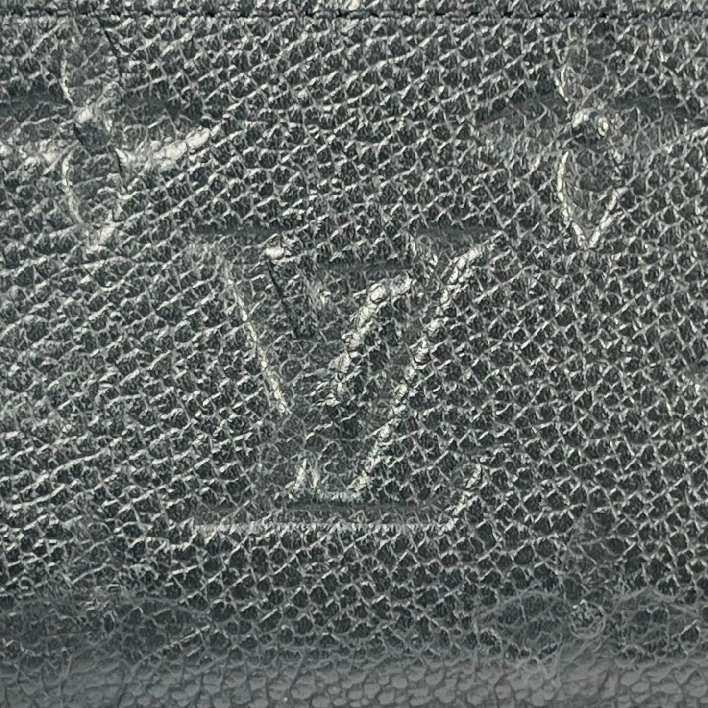 Louis Vuitton Monogram Empreinte Porte Cartes Card Case - Black