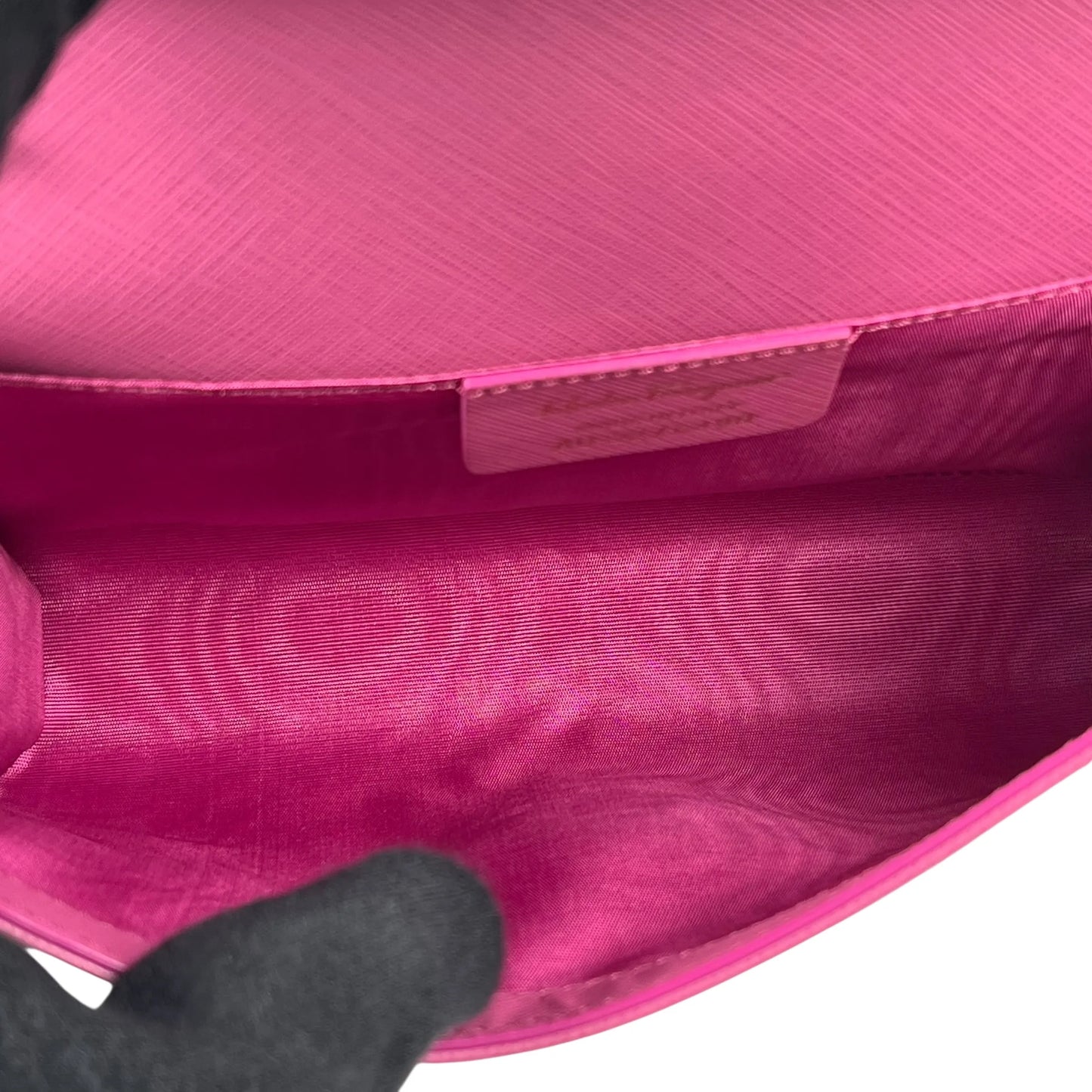 Ferragamo Vera Ribbon Shoulder Bag - Pink