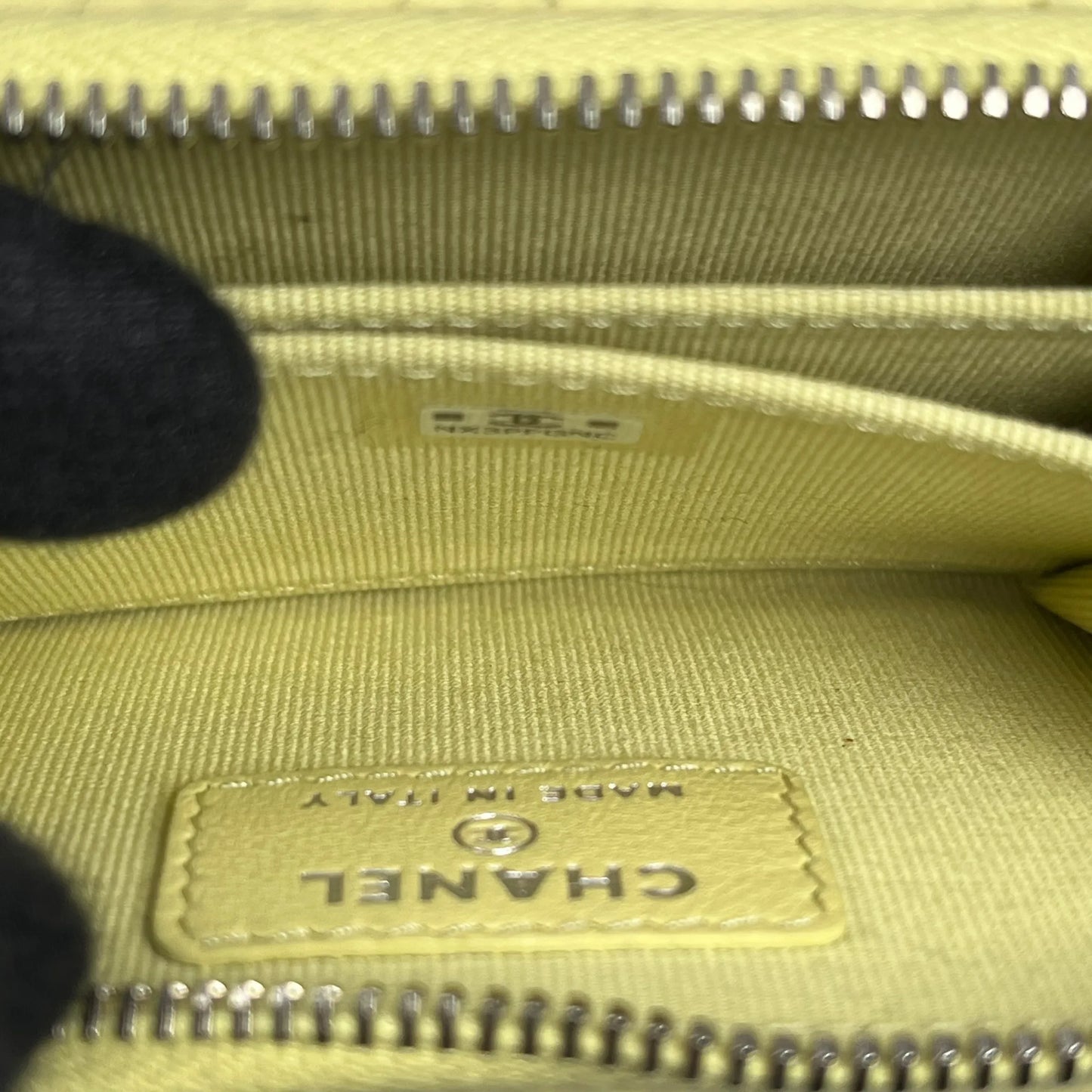 CHANEL Materasse Lambskin Coin Case - Yellow