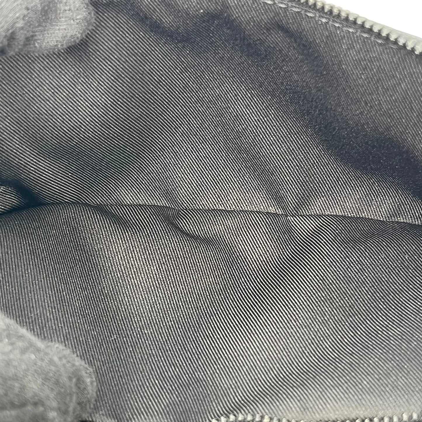 Louis Vuitton Monogram Shadow Discovery Bum Bag Body Bag - Navy