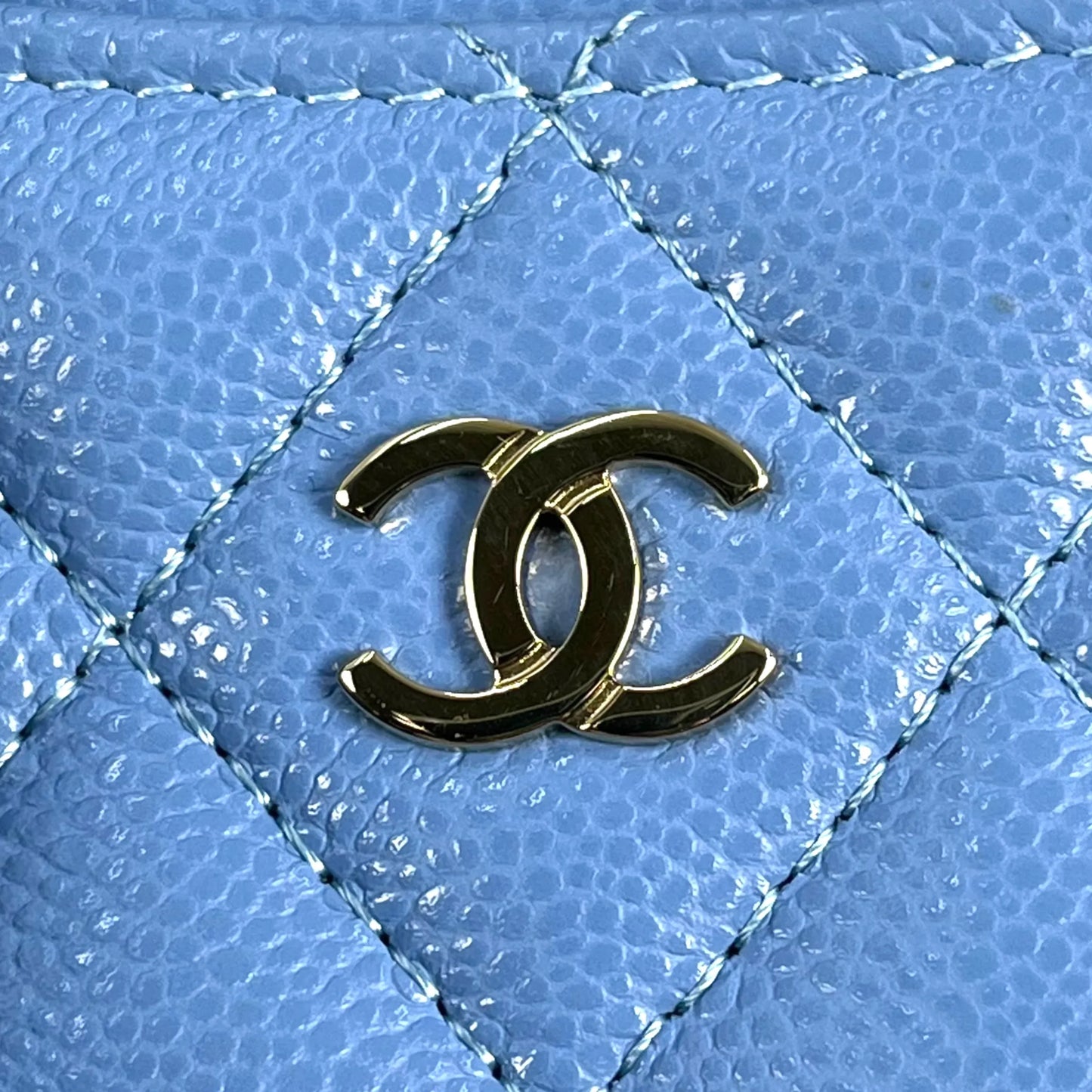 CHANEL Caviarskin Classic Zipped Coin Case - Blue