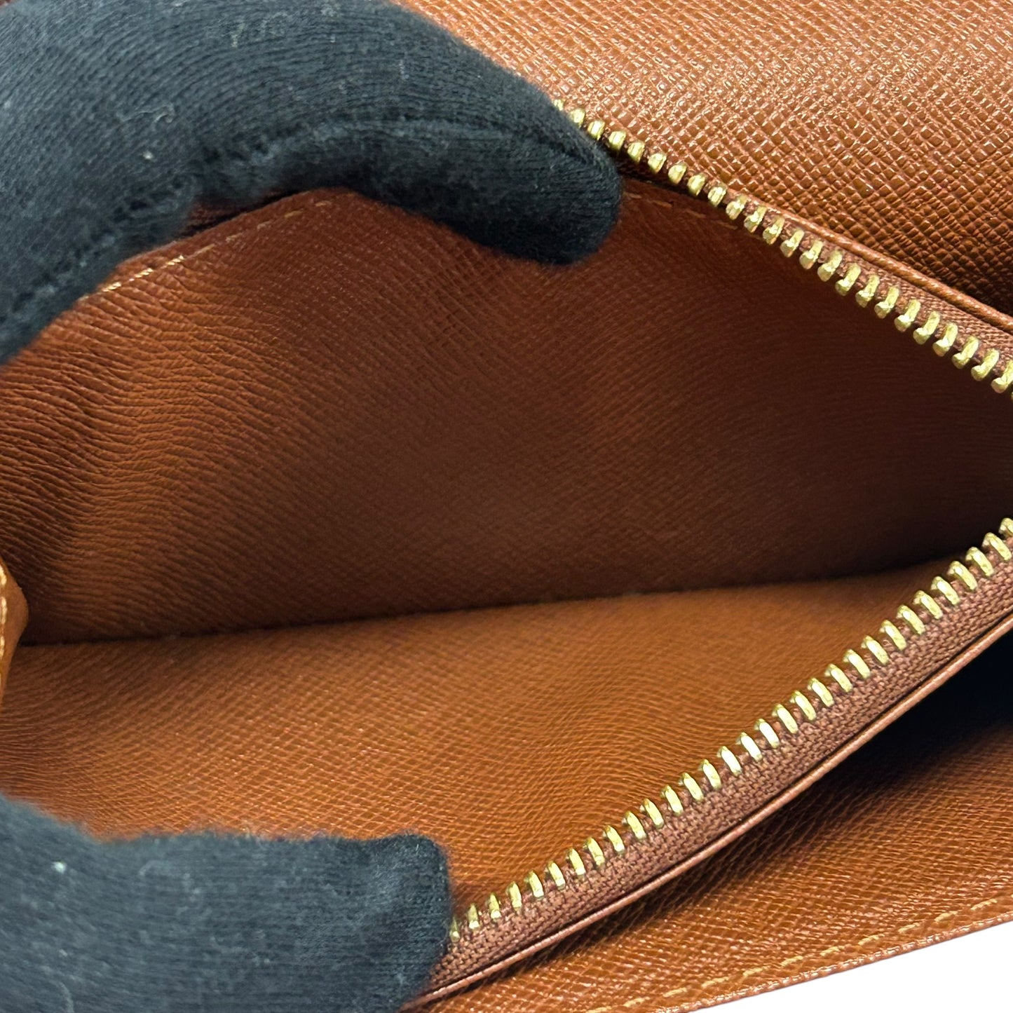 Louis Vuitton portemonezippe
