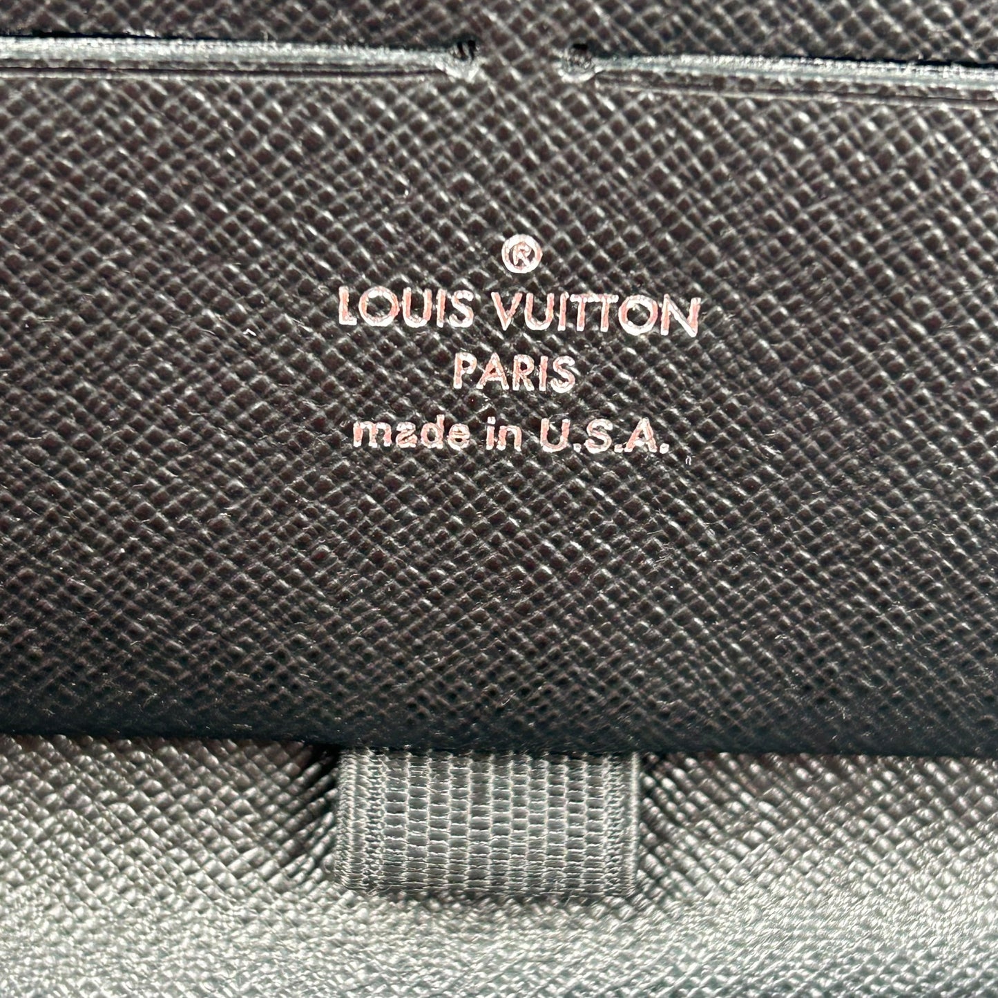 Louis Vuitton Zippy organizer