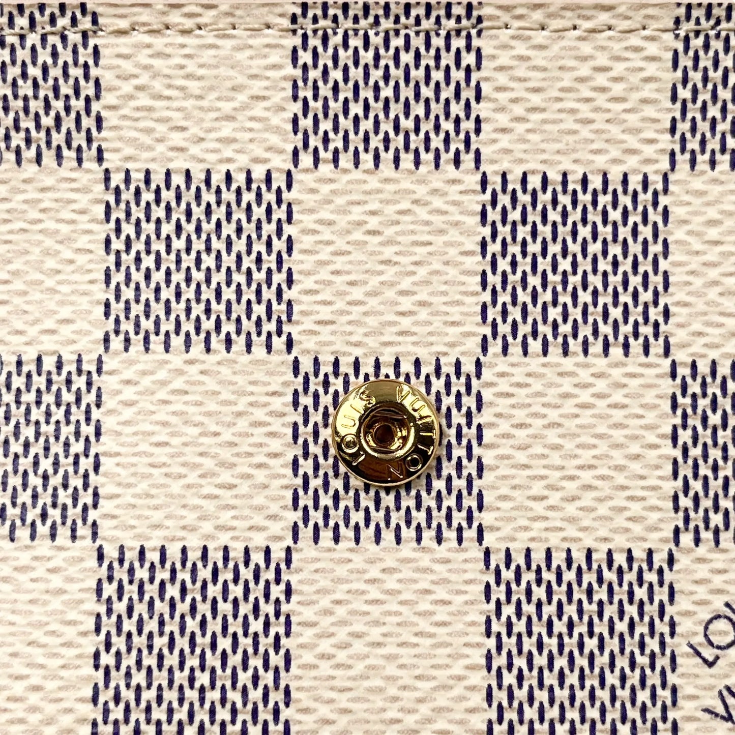 Louis Vuitton Damier Portefeuille VIctorine Compact Wallet - White