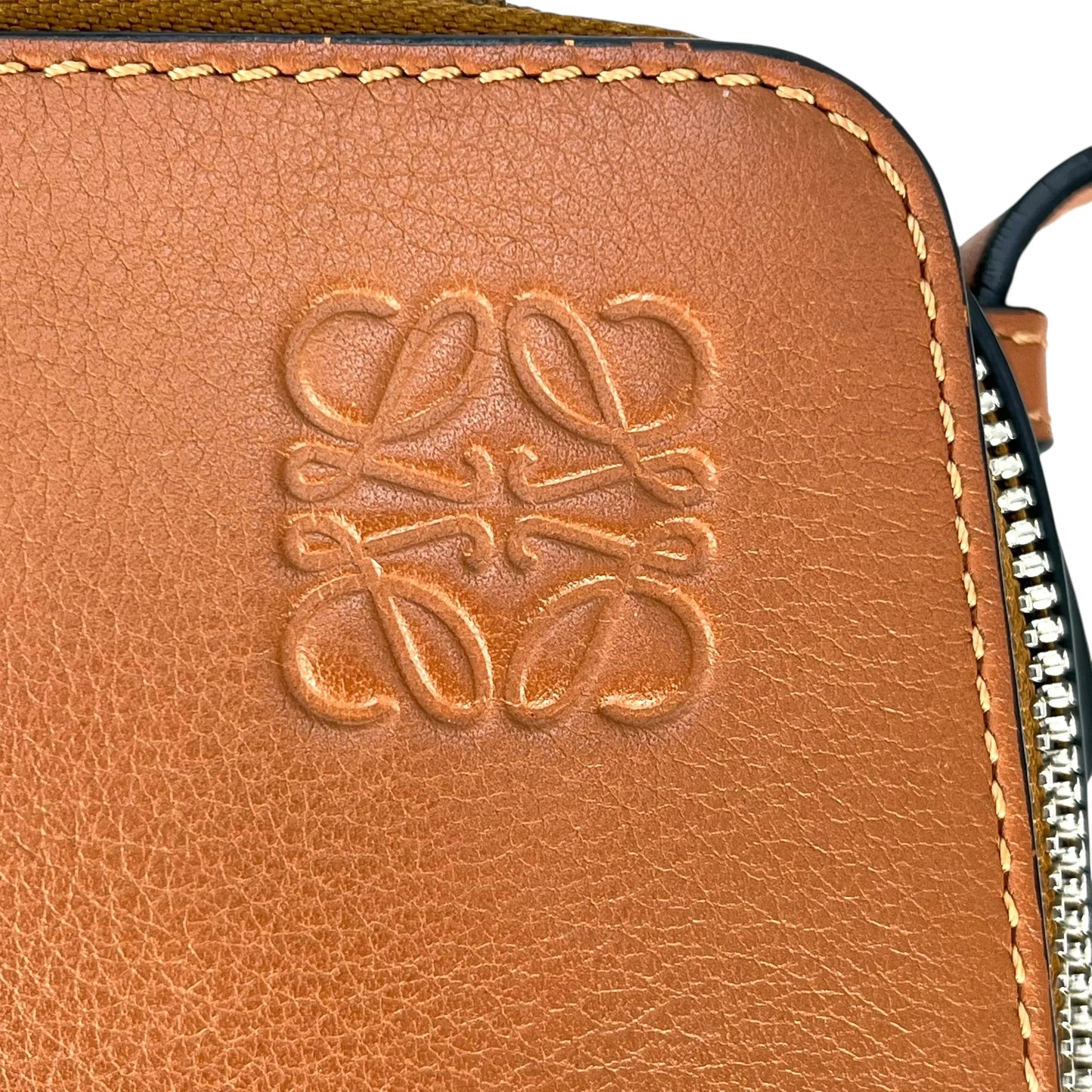 LOEWE Box Shoulder Bag Calfskin - Brown