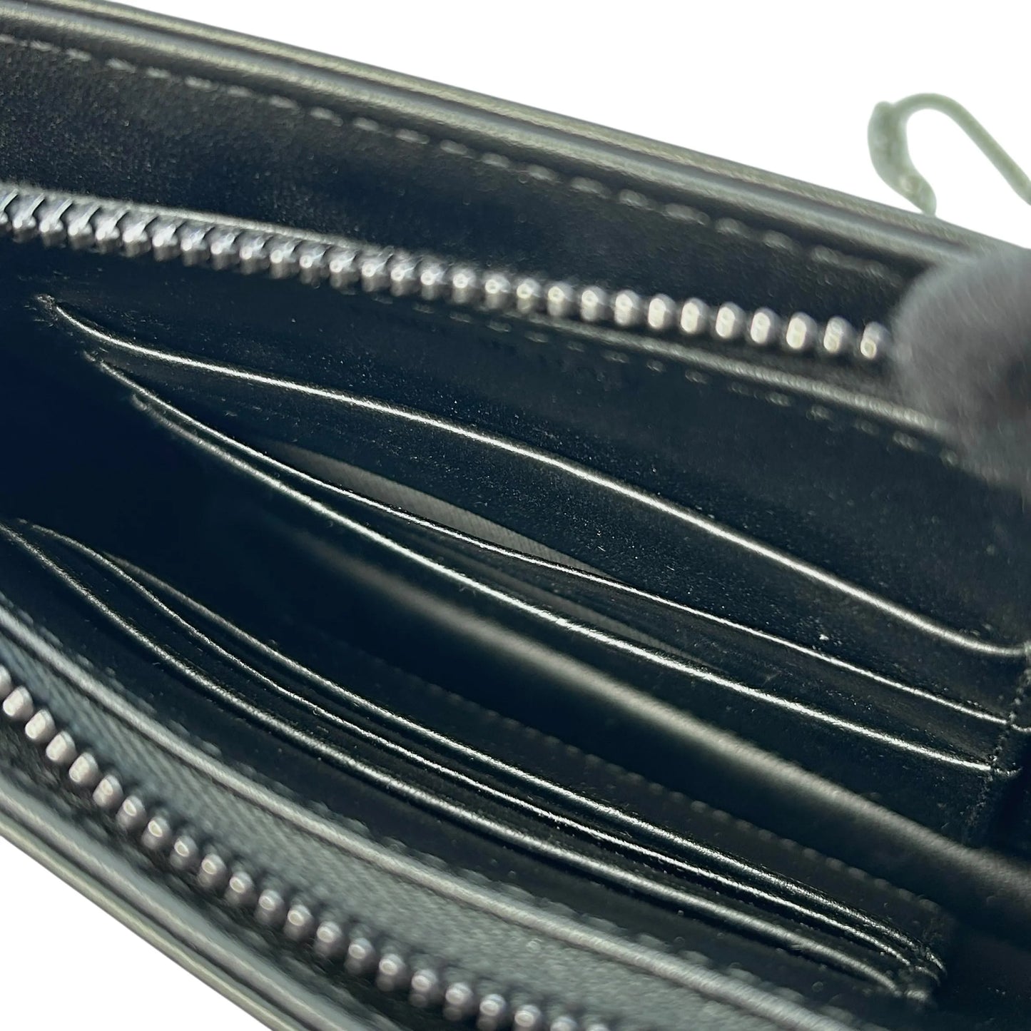 Dior Caro Diamond Calfskin Zipped Pouch With Chain Wallet Shoulder Bag - Black