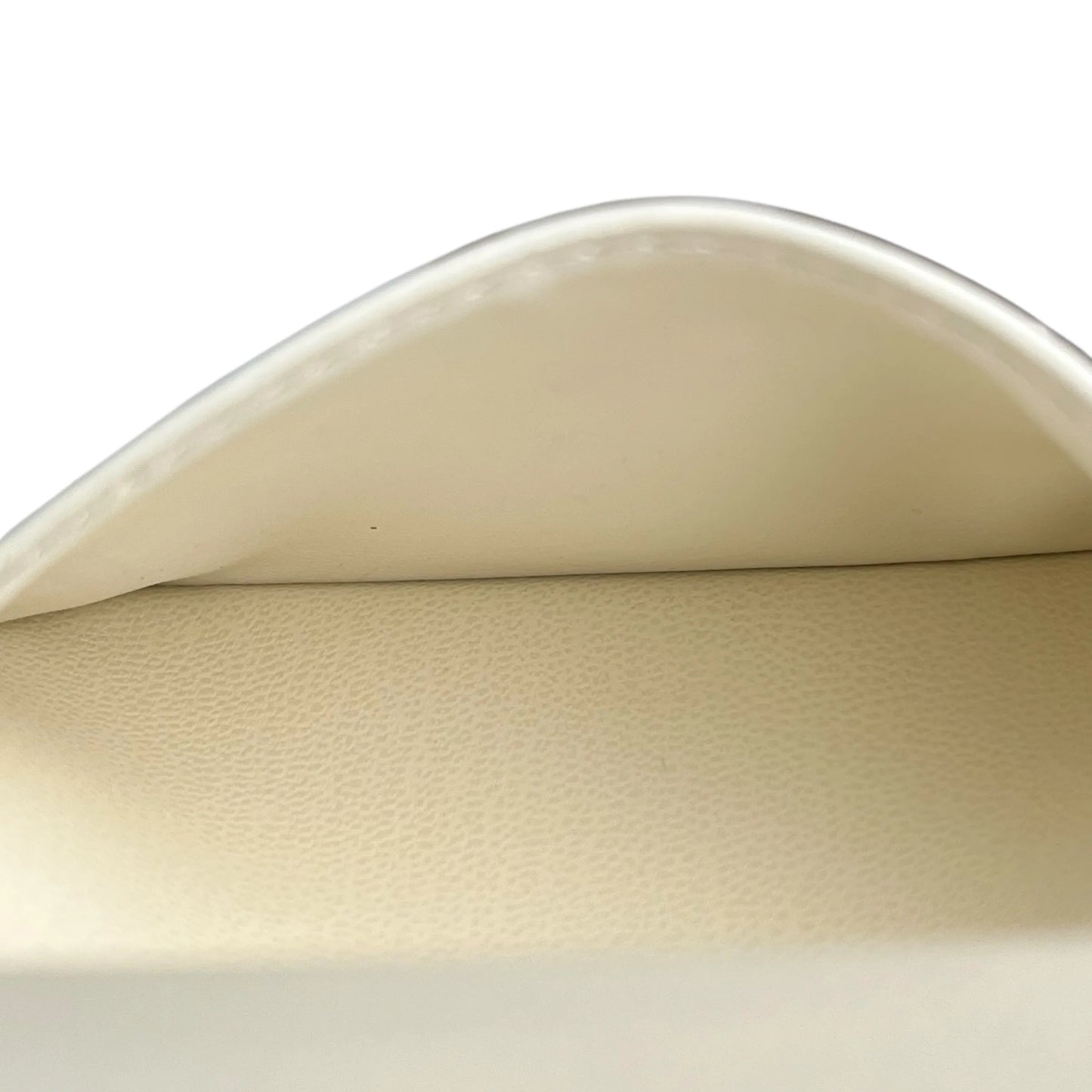 Louis Vuitton Monogram Portefeuille Lou Compact Wallet - White