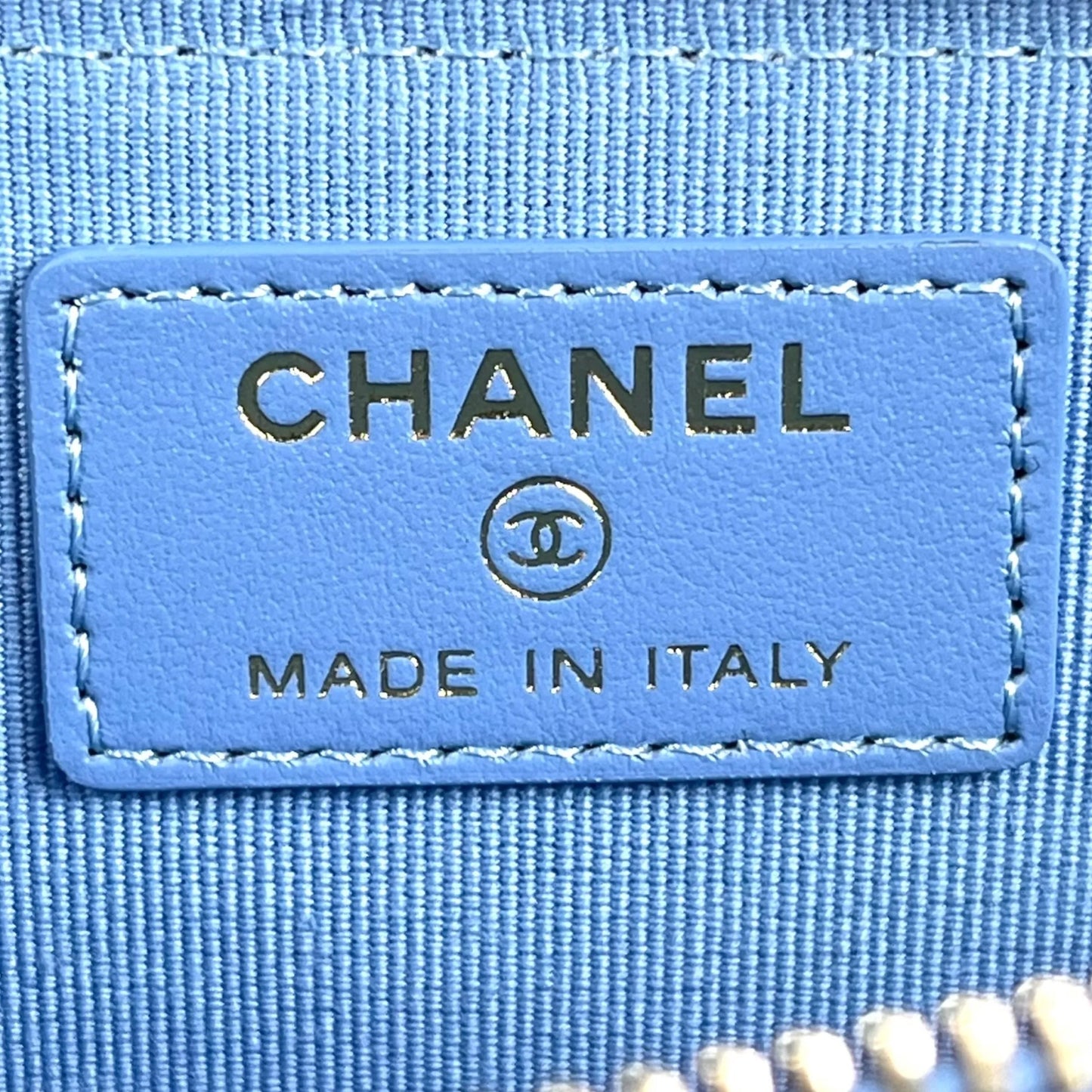 CHANEL Caviarskin Classic Zipped Coin Case - Blue