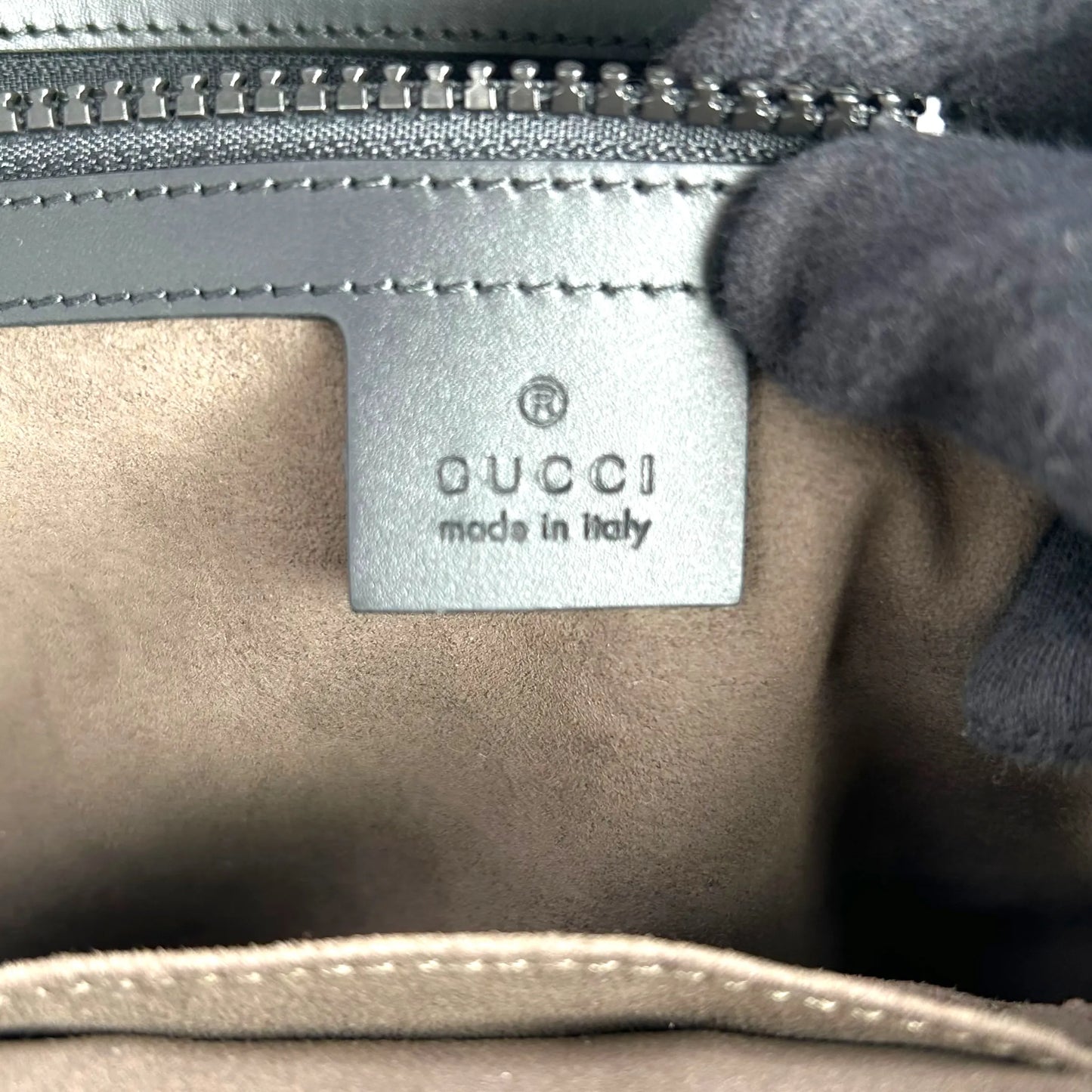 GUCCI GG Supreme Canvas Small Backpack - Beige Black