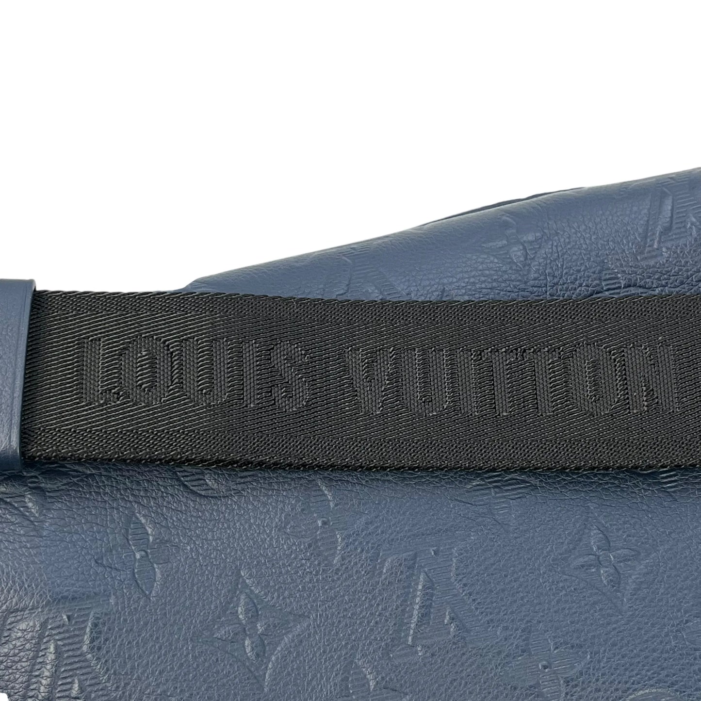 Louis Vuitton Monogram Shadow Discovery Bum Bag Body Bag - Navy